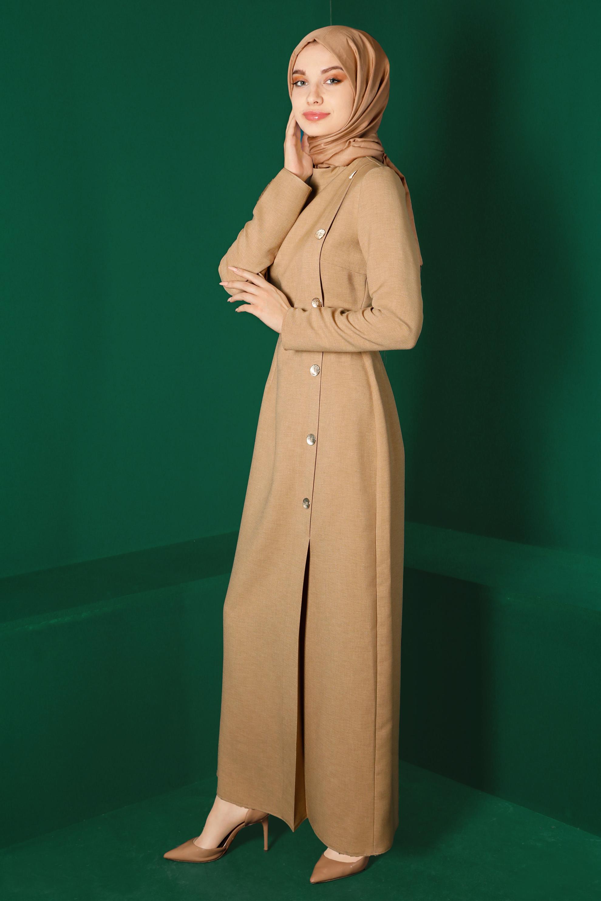 Tesettür giyim BEJ DÜĞME DETAYLI KEMERLİ ELBİSE 43294 