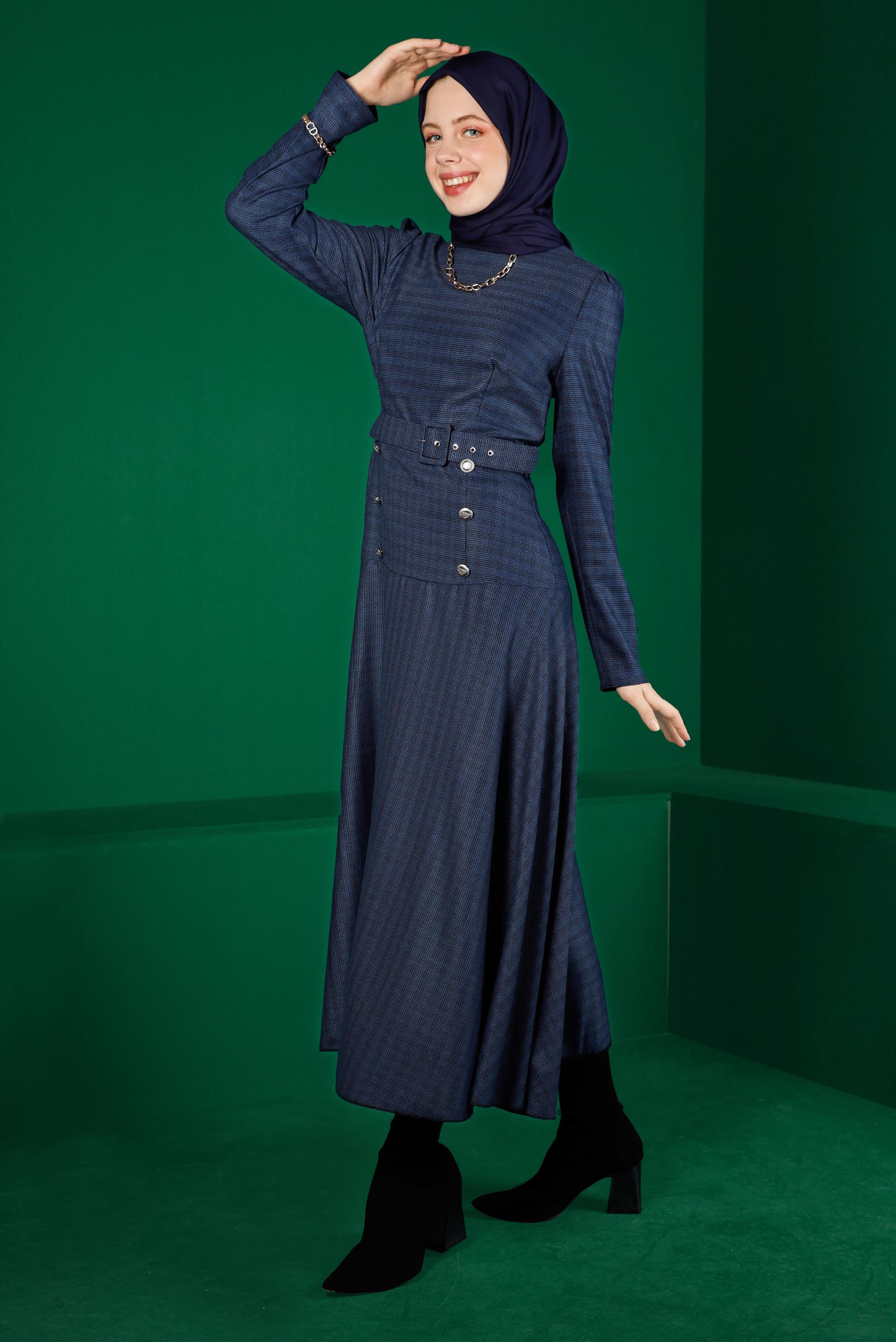 Tesettür giyim LACİVERT KEMERLİ EKOSE ELBİSE 43302 