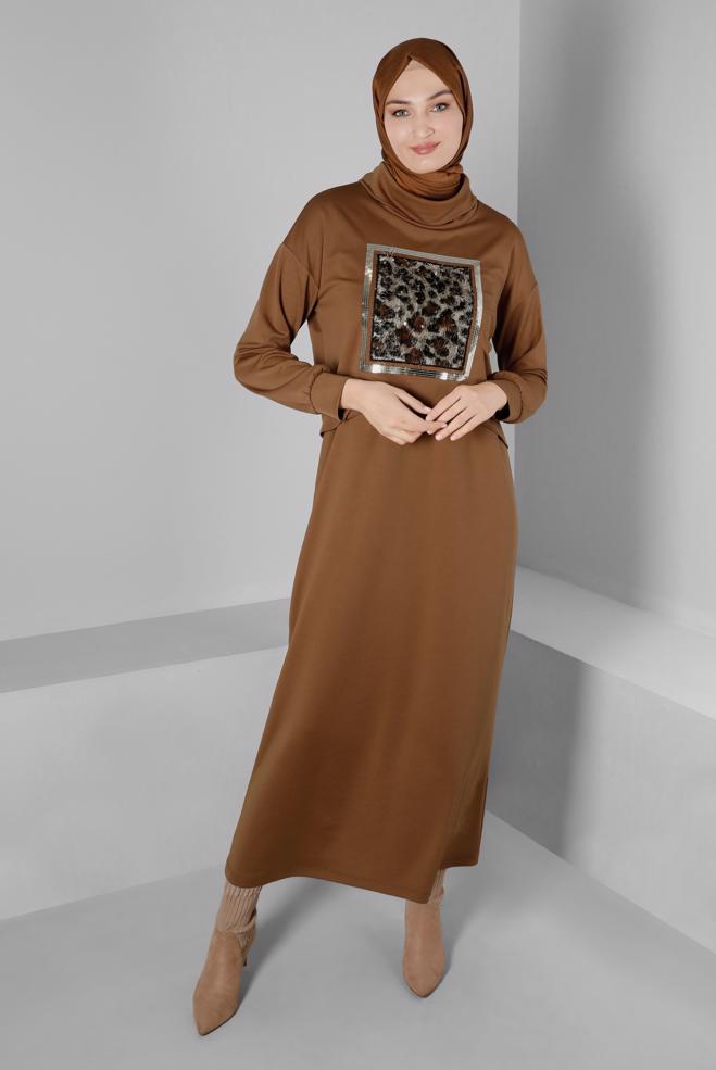 Vêtements hijab TABA ENSEMBLE ROBE 2 PIÈCES DÉTAIL MOTIF LÉOPARD 43319 - ALVİNA
