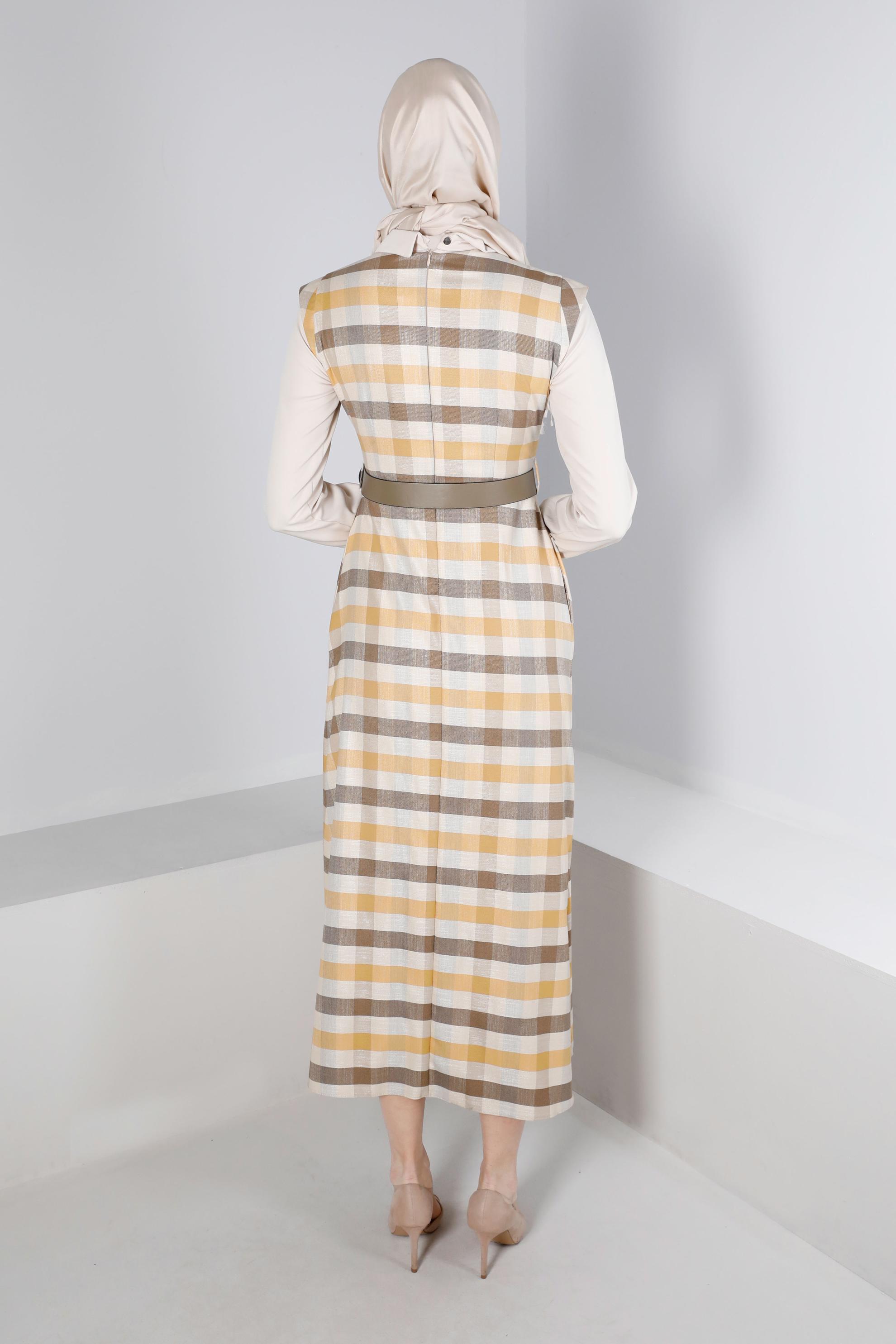 Tesettür giyim SARI KARELİ DÜĞME DETAYLI ELBİSE 43326 