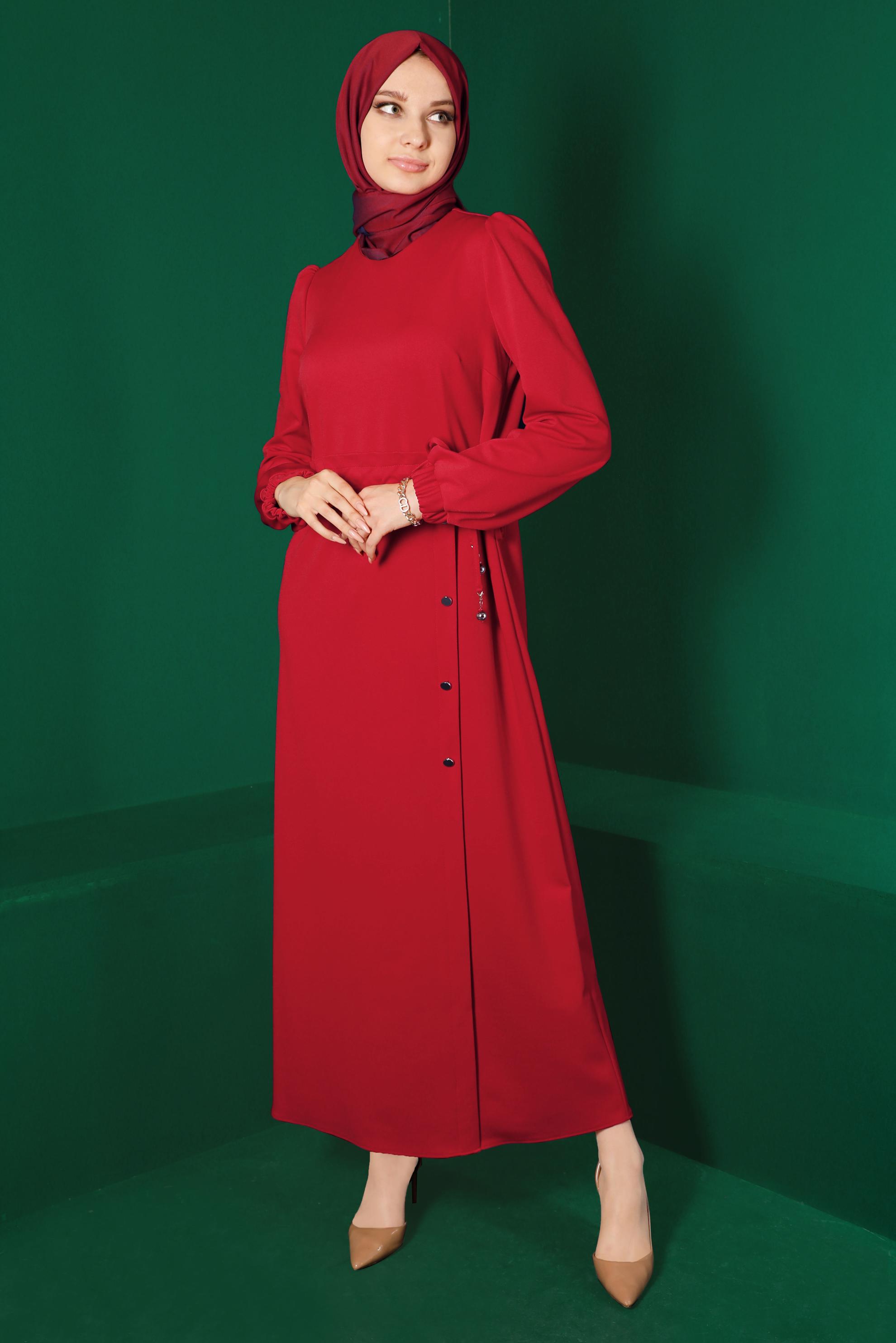 Tesettür giyim KIRMIZI MANŞETLERİ LASTİKLİ BELİ BÜZGÜLÜ ELBİSE 43328