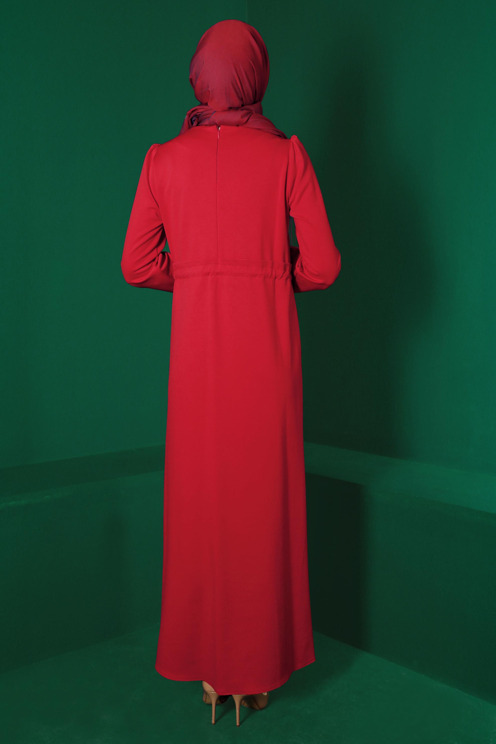 Tesettür giyim KIRMIZI MANŞETLERİ LASTİKLİ BELİ BÜZGÜLÜ ELBİSE 43328