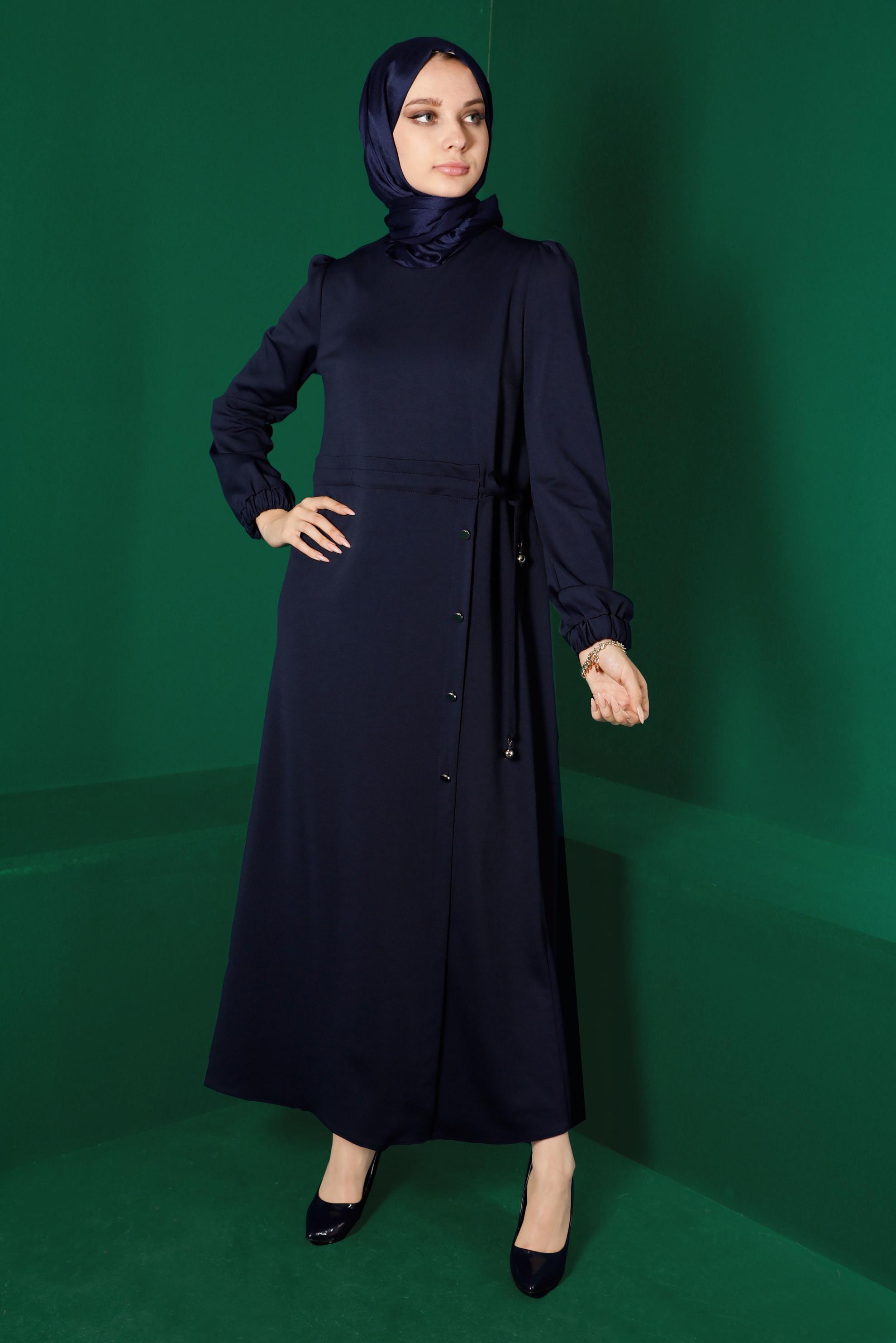 Tesettür giyim LACİVERT MANŞETLERİ LASTİKLİ BELİ BÜZGÜLÜ ELBİSE 43328