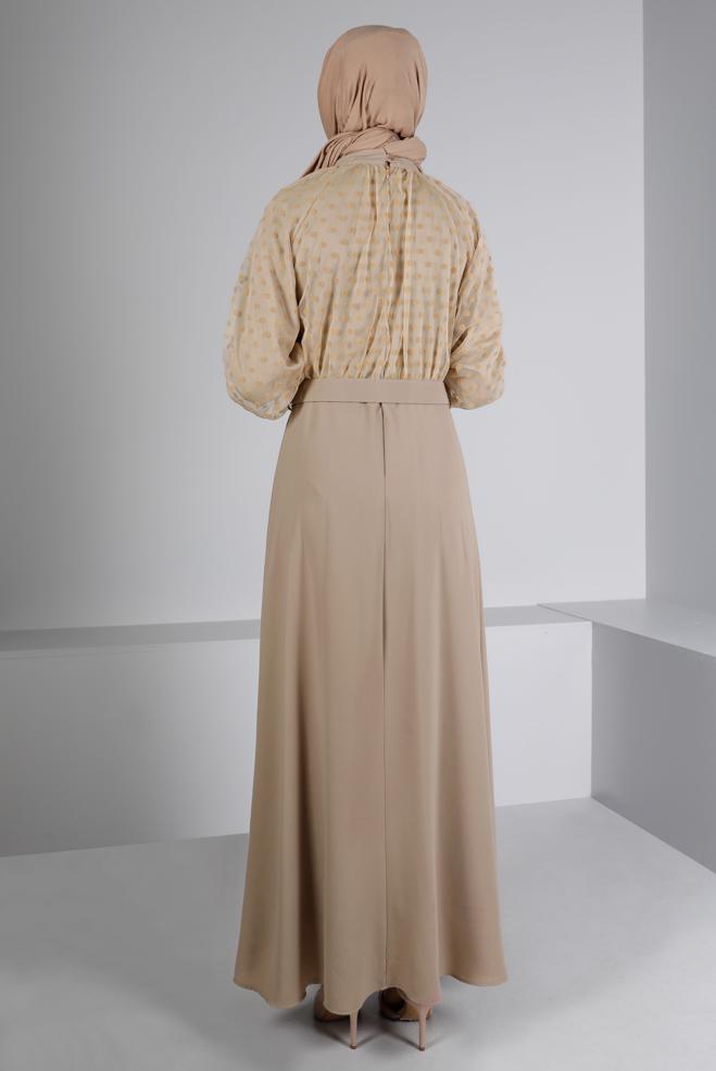 Tesettür giyim BEJ PUANTİYELİ KEMERLİ ELBİSE 43367  - ALVİNA