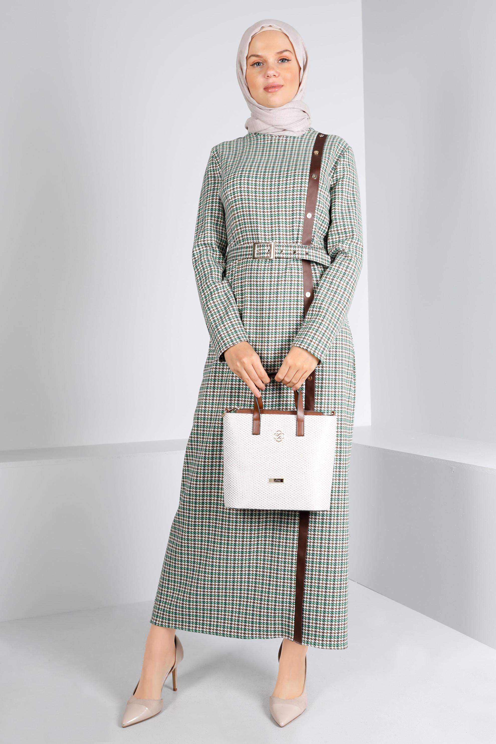Tesettür giyim YEŞİL KEMERLİ KAZAYAĞI DESENLİ ELBİSE 43405 