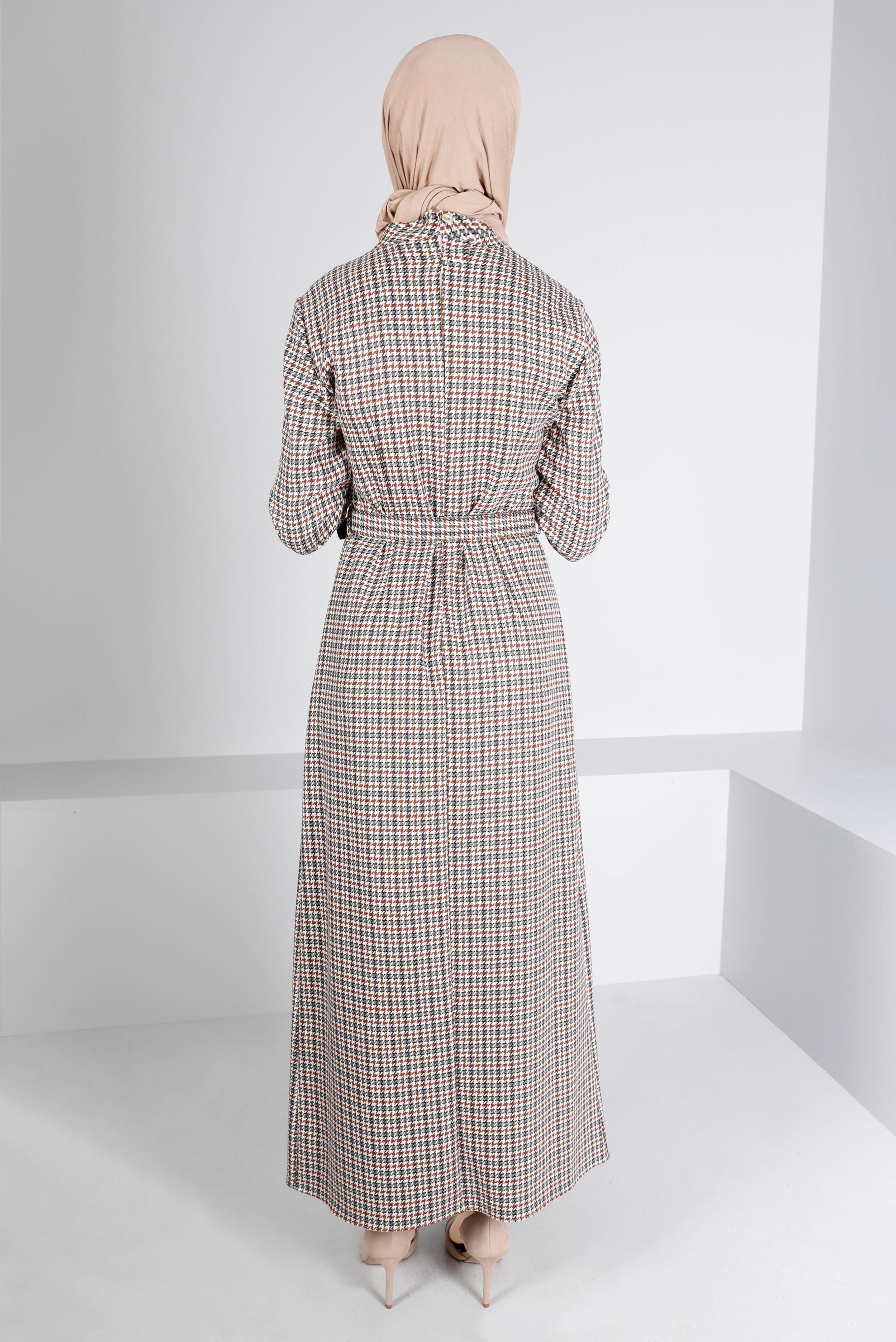 Tesettür giyim TURUNCU KEMERLİ KAZAYAĞI DESENLİ ELBİSE 43405 