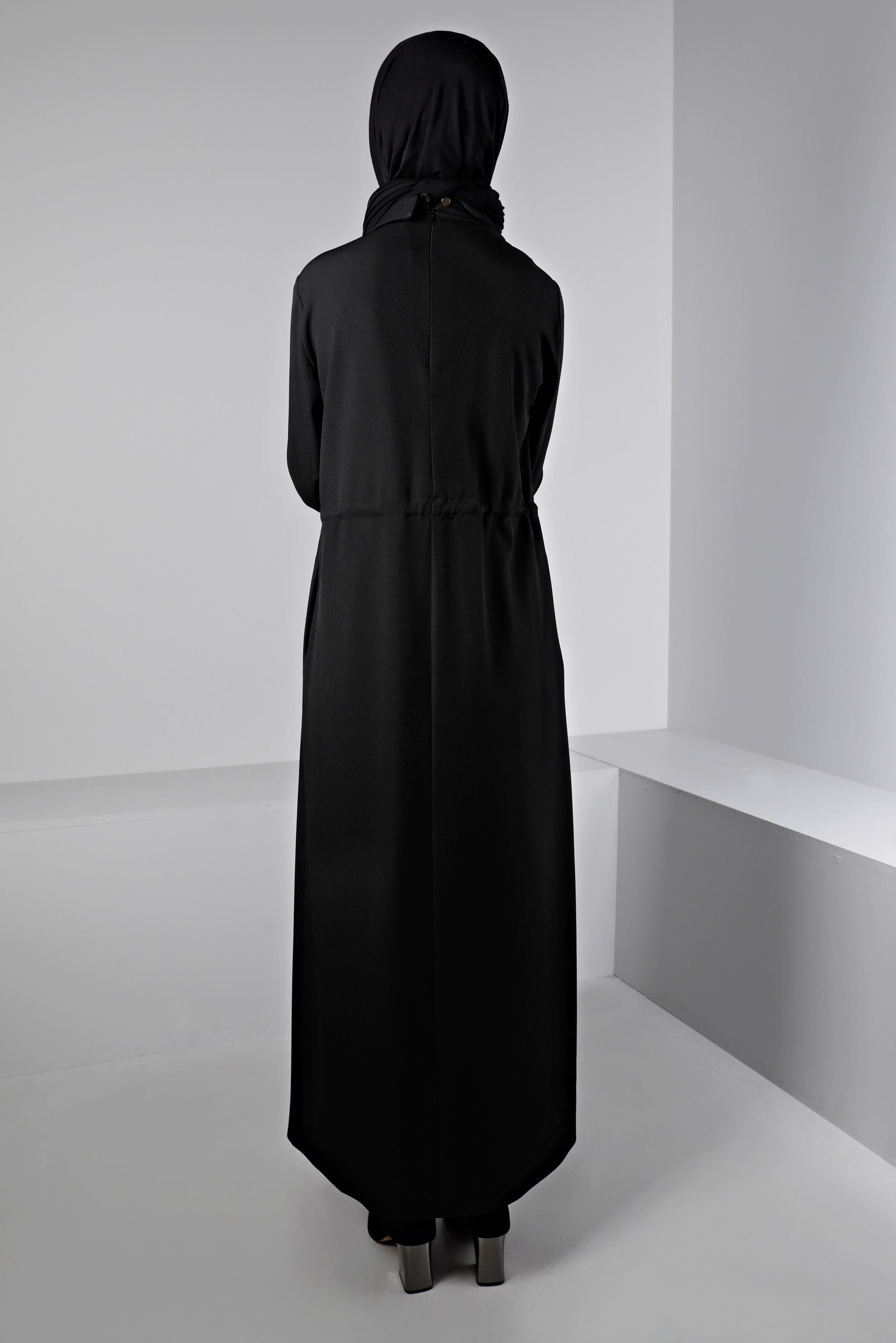 Tesettür giyim SİYAH BELİ BÜZGÜLÜ ELBİSE 43435