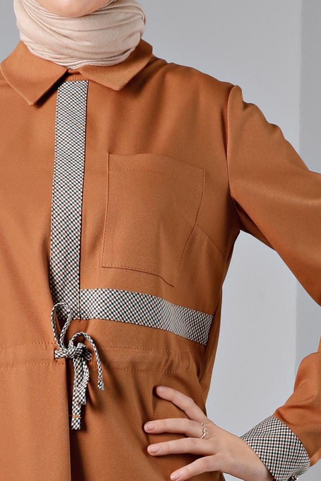 Tesettür giyim SARI BELİ BÜZGÜLÜ ELBİSE 43435 - ALVİNA