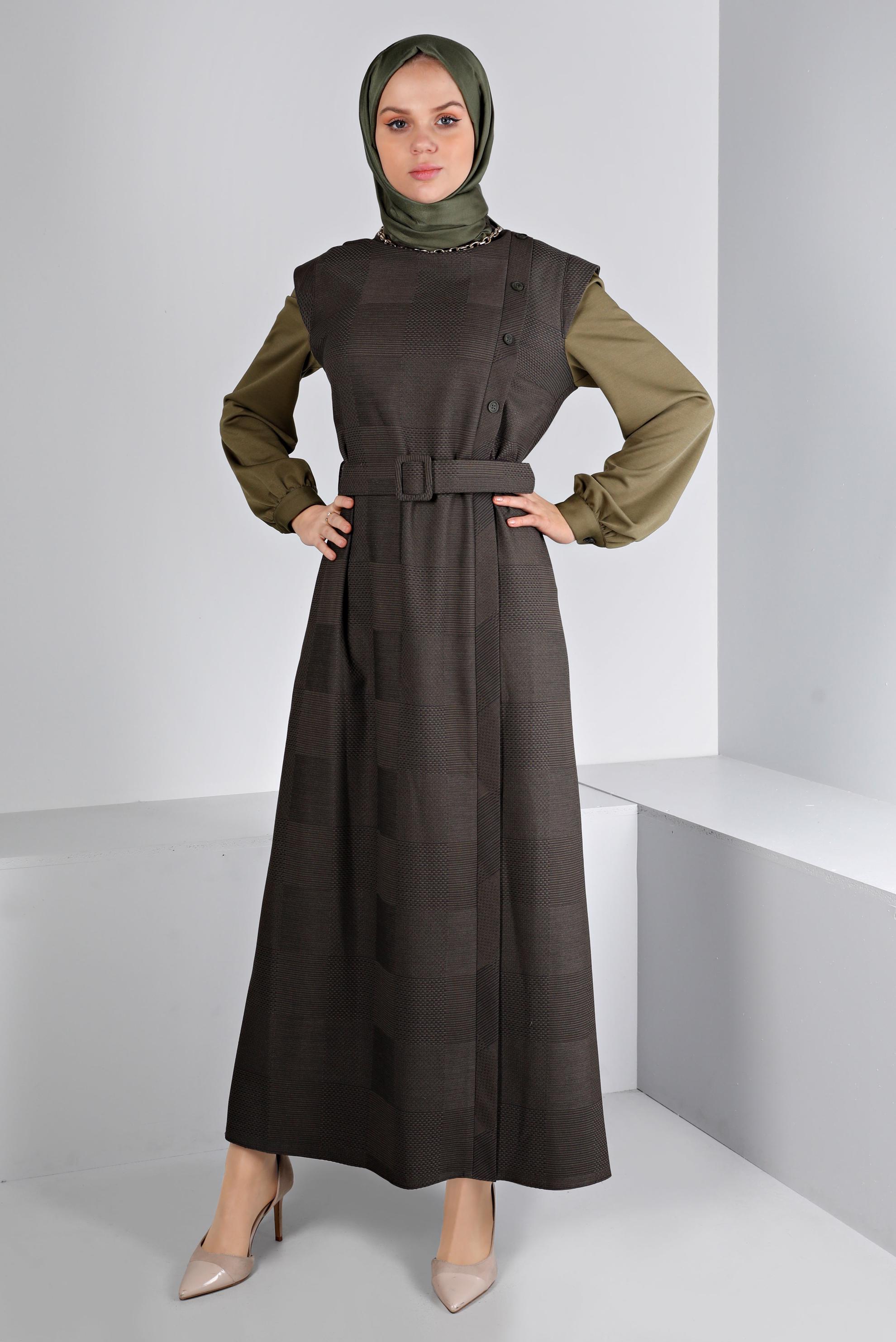 Tesettür giyim HAKİ EKOSE DESENLİ DÜĞMELİ ELBİSE 43436 