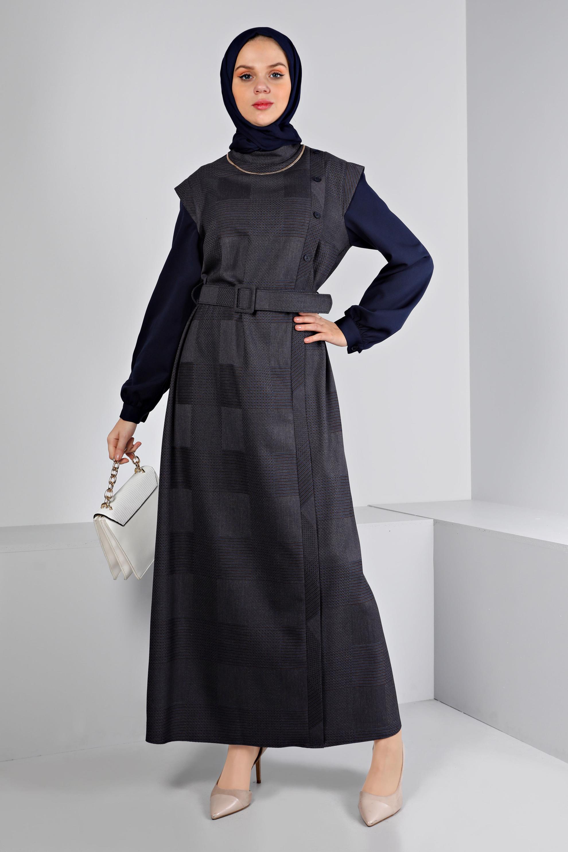 Tesettür giyim GRİ EKOSE DESENLİ DÜĞMELİ ELBİSE 43436 