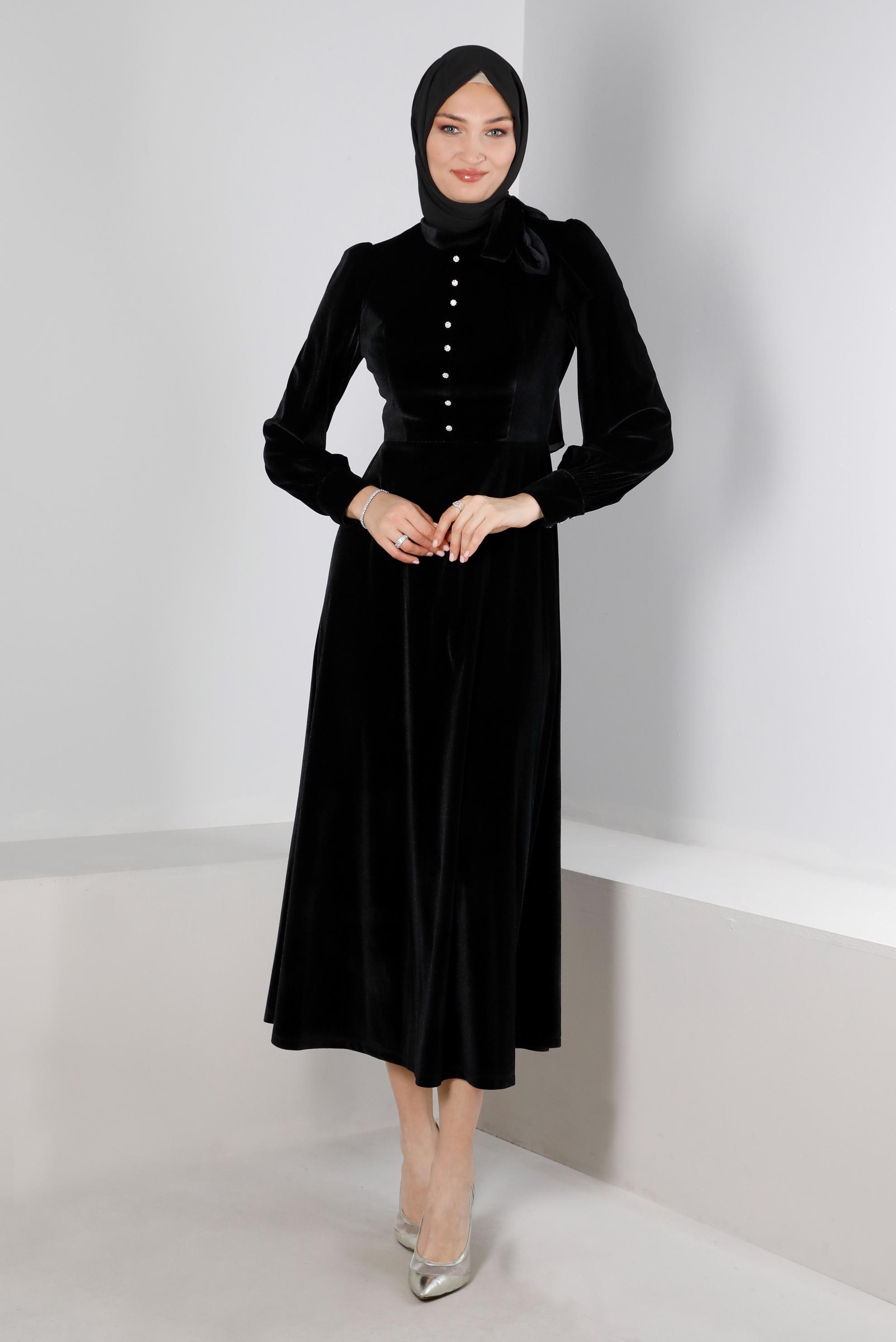 Tesettür giyim SİYAH ETEK UCU VOLANLI KADİFE ELBİSE 43437