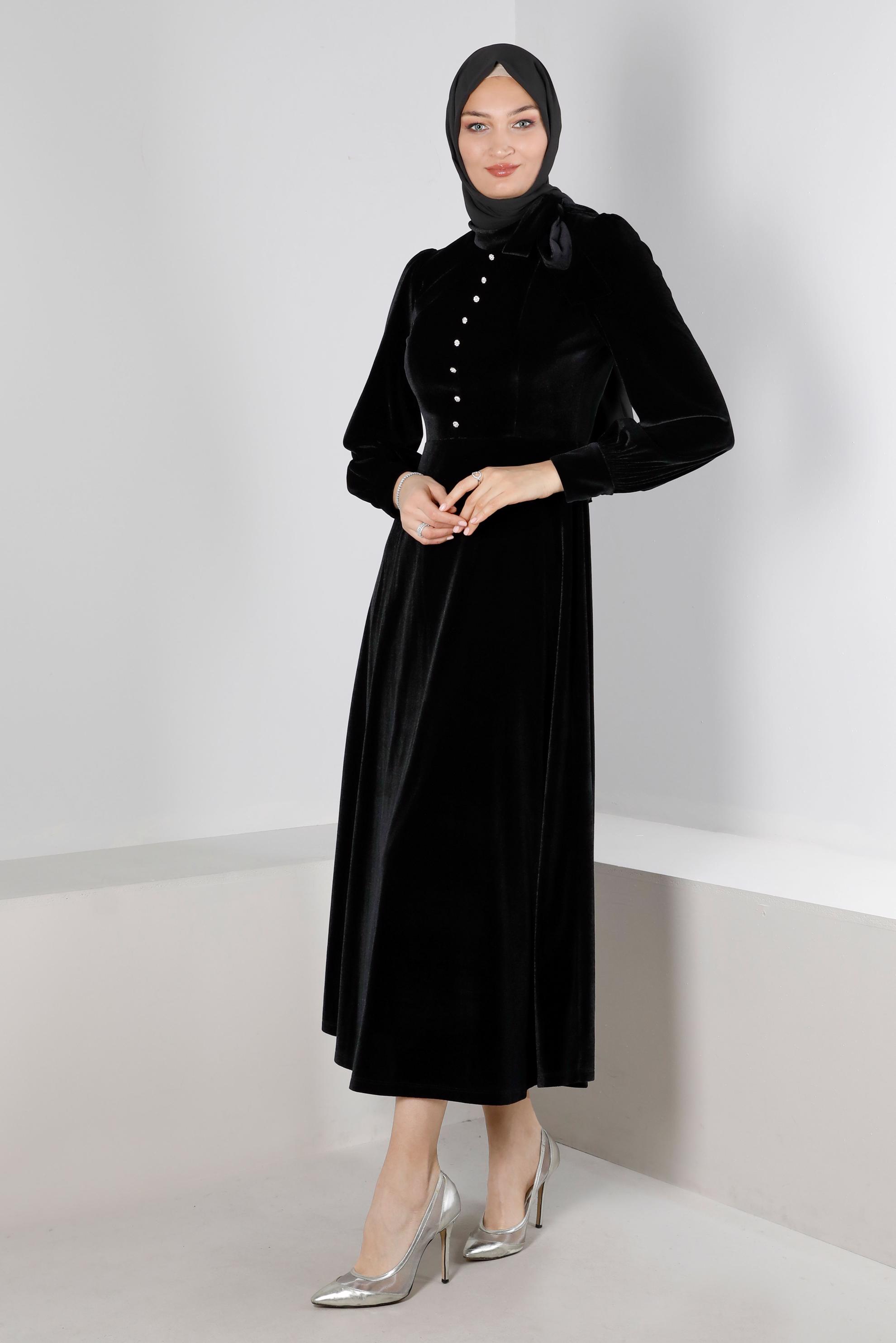 Tesettür giyim SİYAH ETEK UCU VOLANLI KADİFE ELBİSE 43437