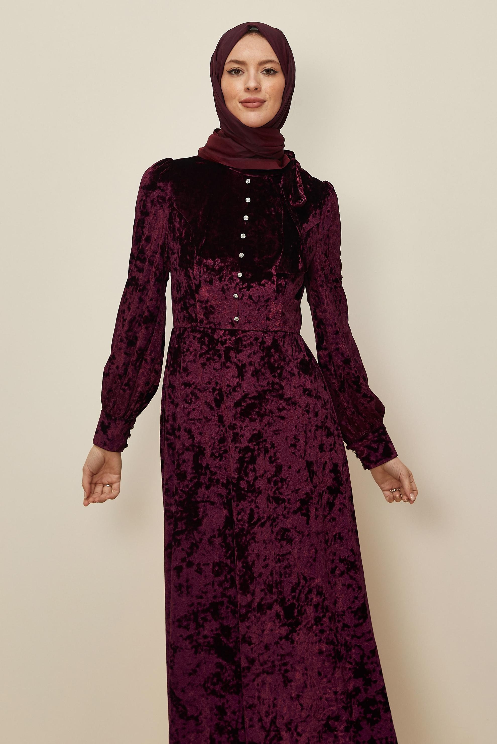 Tesettür giyim BORDO ETEK UCU VOLANLI KADİFE ELBİSE 43437