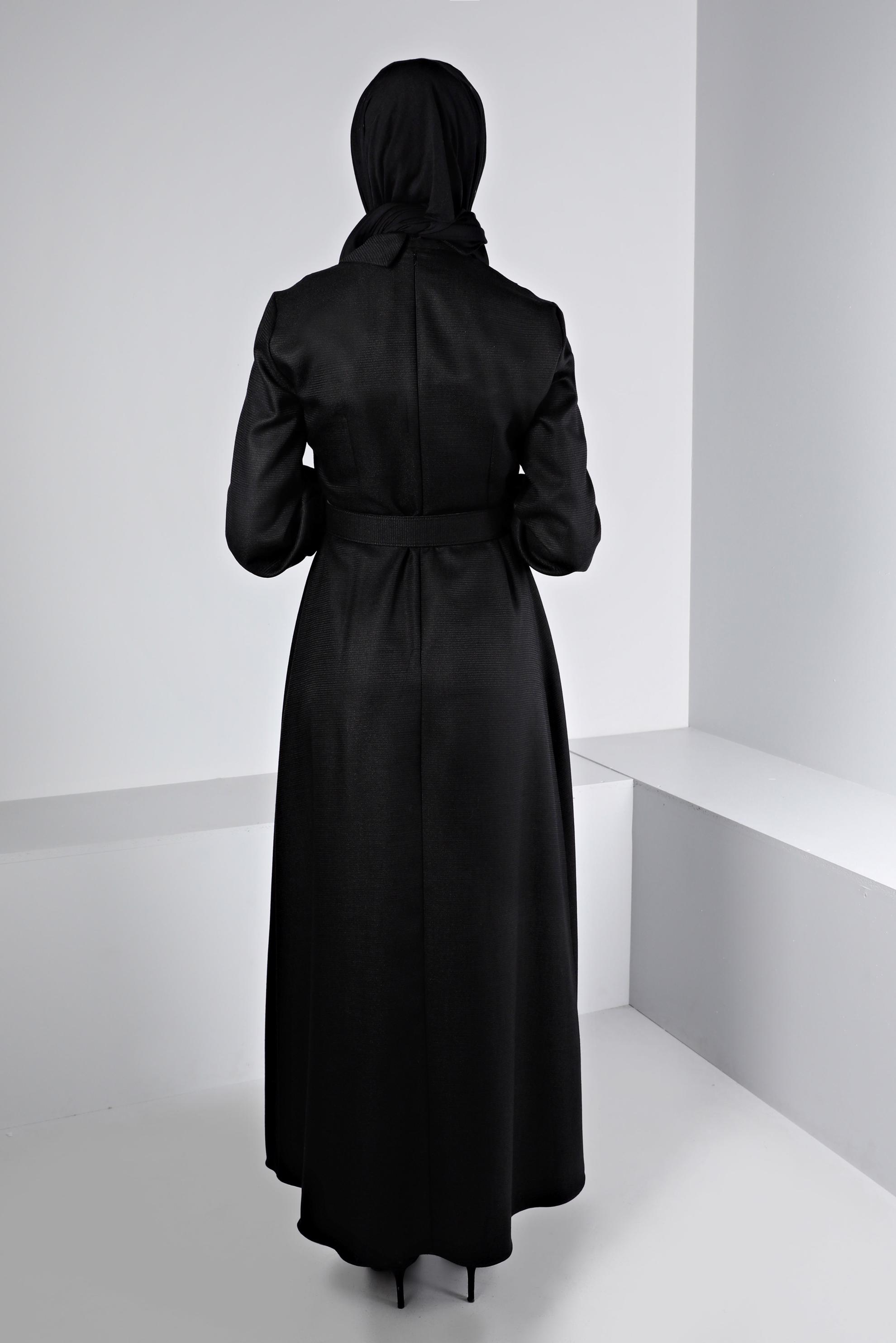 Tesettür giyim SİYAH DÜĞME DETAYLI KEMERLİ ELBİSE 43439