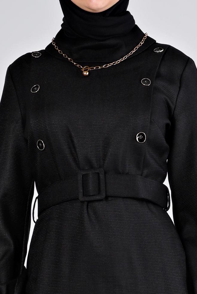 Tesettür giyim SİYAH DÜĞME DETAYLI KEMERLİ ELBİSE 43439 - ALVİNA