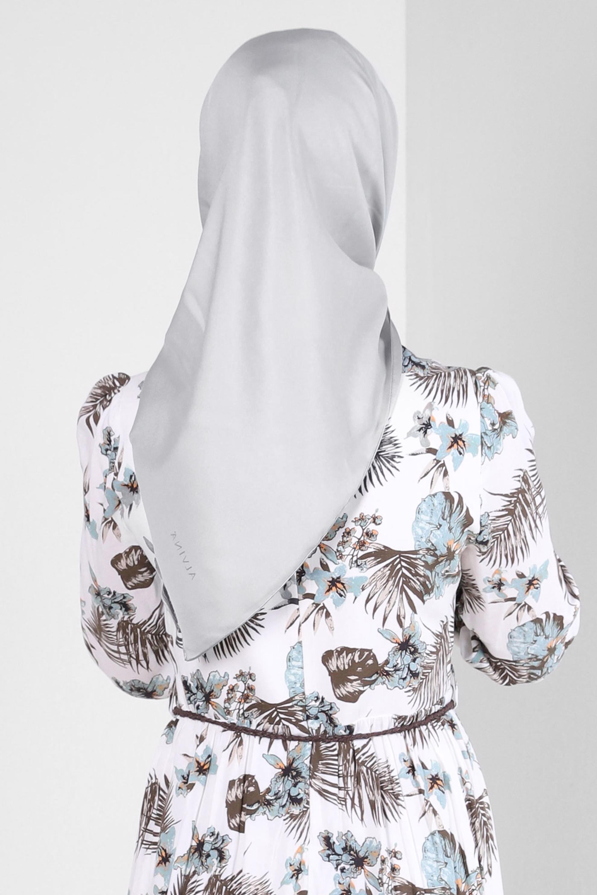 Tesettür giyim GRİ ALVİNA DÜZ EŞARP 8220