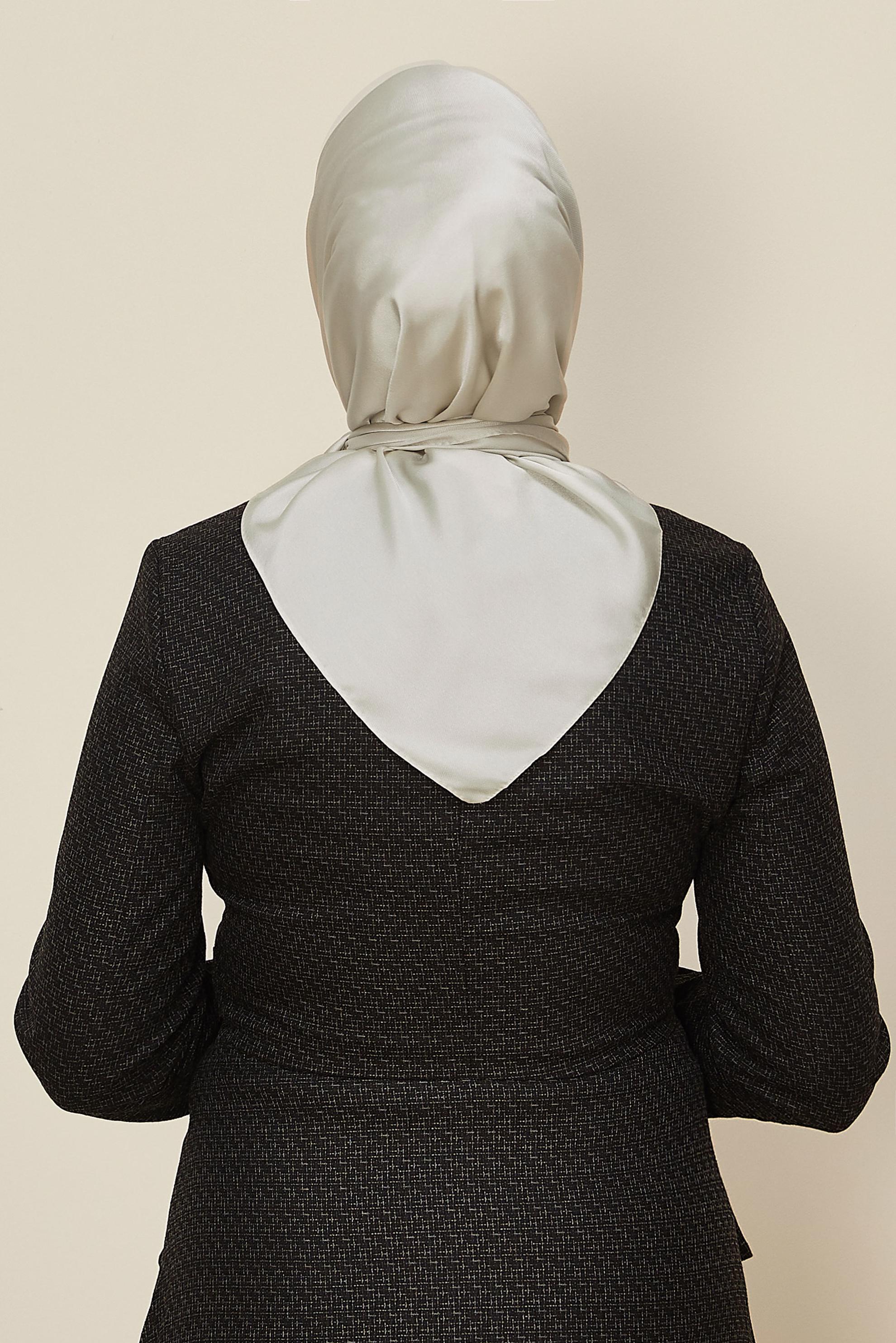 Tesettür giyim BEJ ALVİNA DÜZ EŞARP 8220