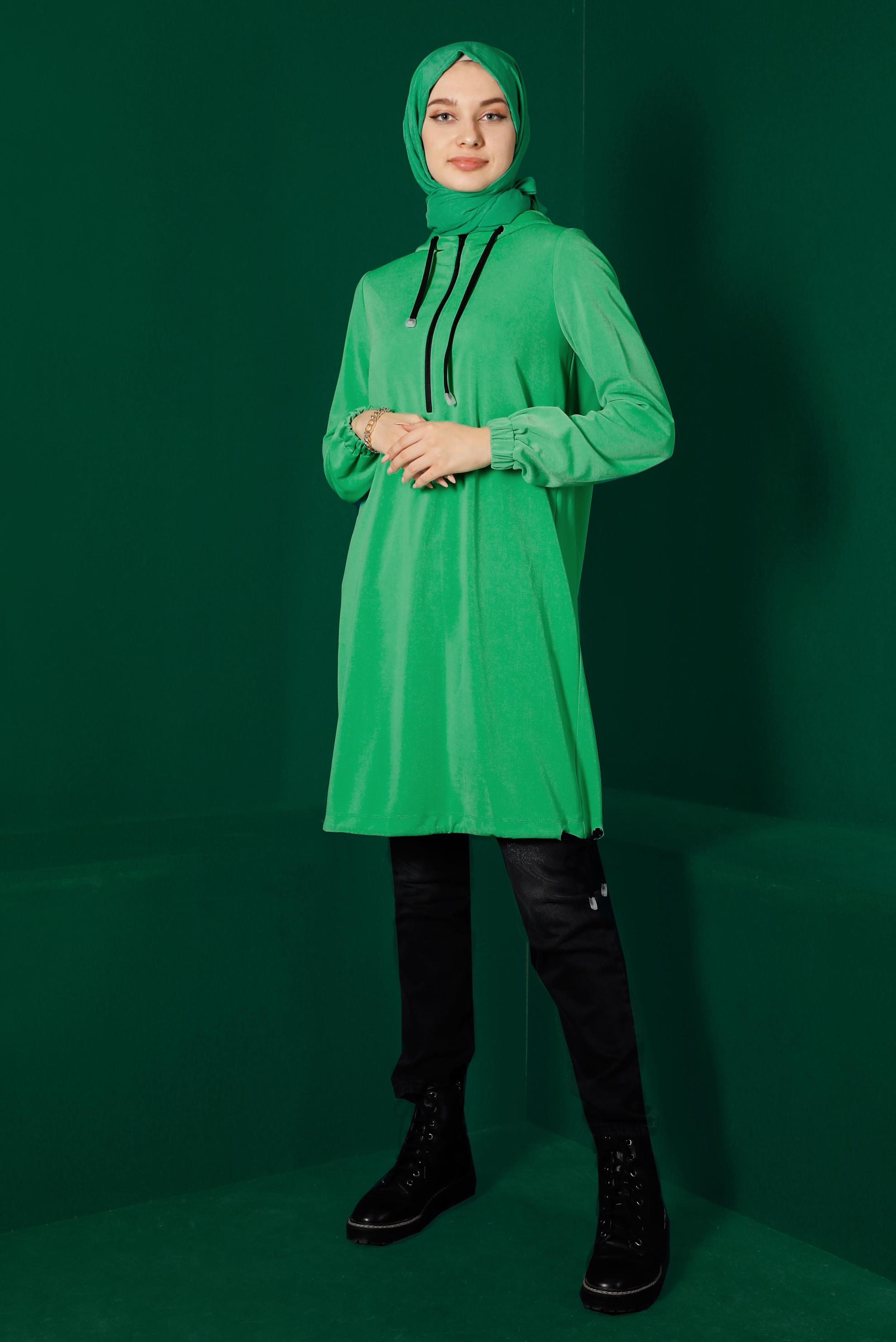 Tesettür giyim YEŞİL KAPÜŞONLU FERMUARLI EŞOFMAN TUNİK 43303