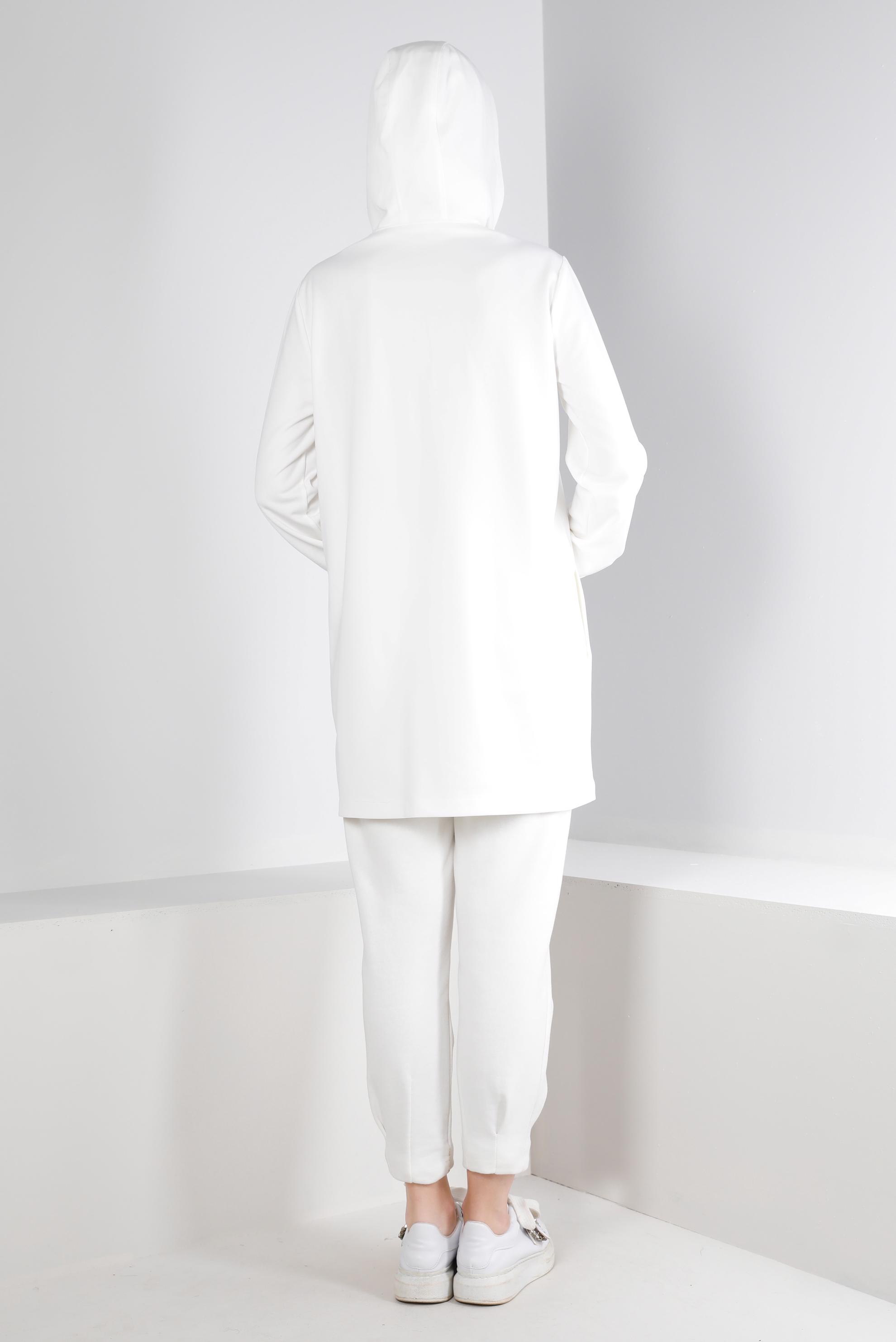 Tesettür giyim BEYAZ FERMUARLI KAPÜŞONLU EŞOFMAN TUNİK 43307