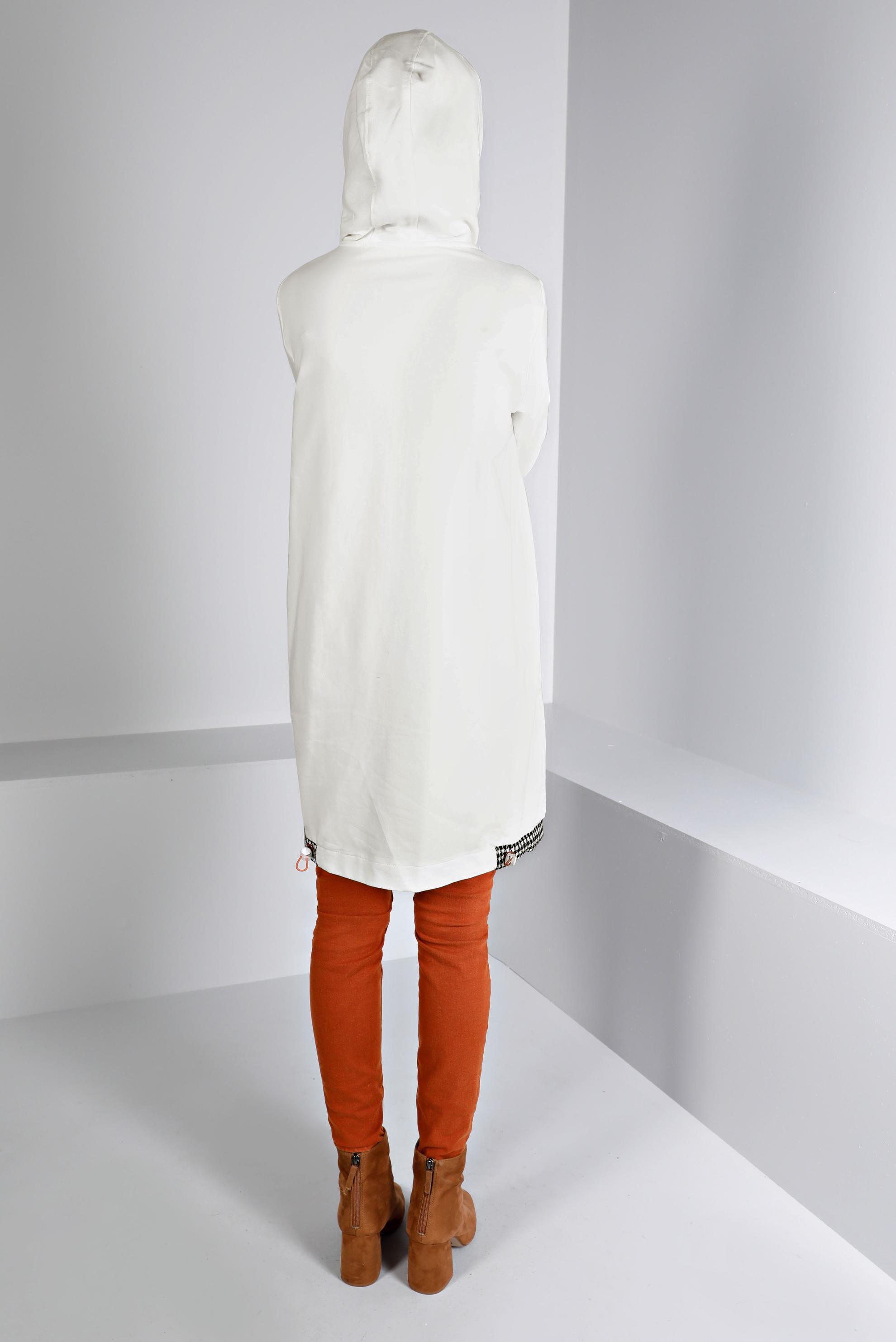 Tesettür giyim BEYAZ KAZAYAĞI DETAYLI EŞOFMAN TUNİK 43308	