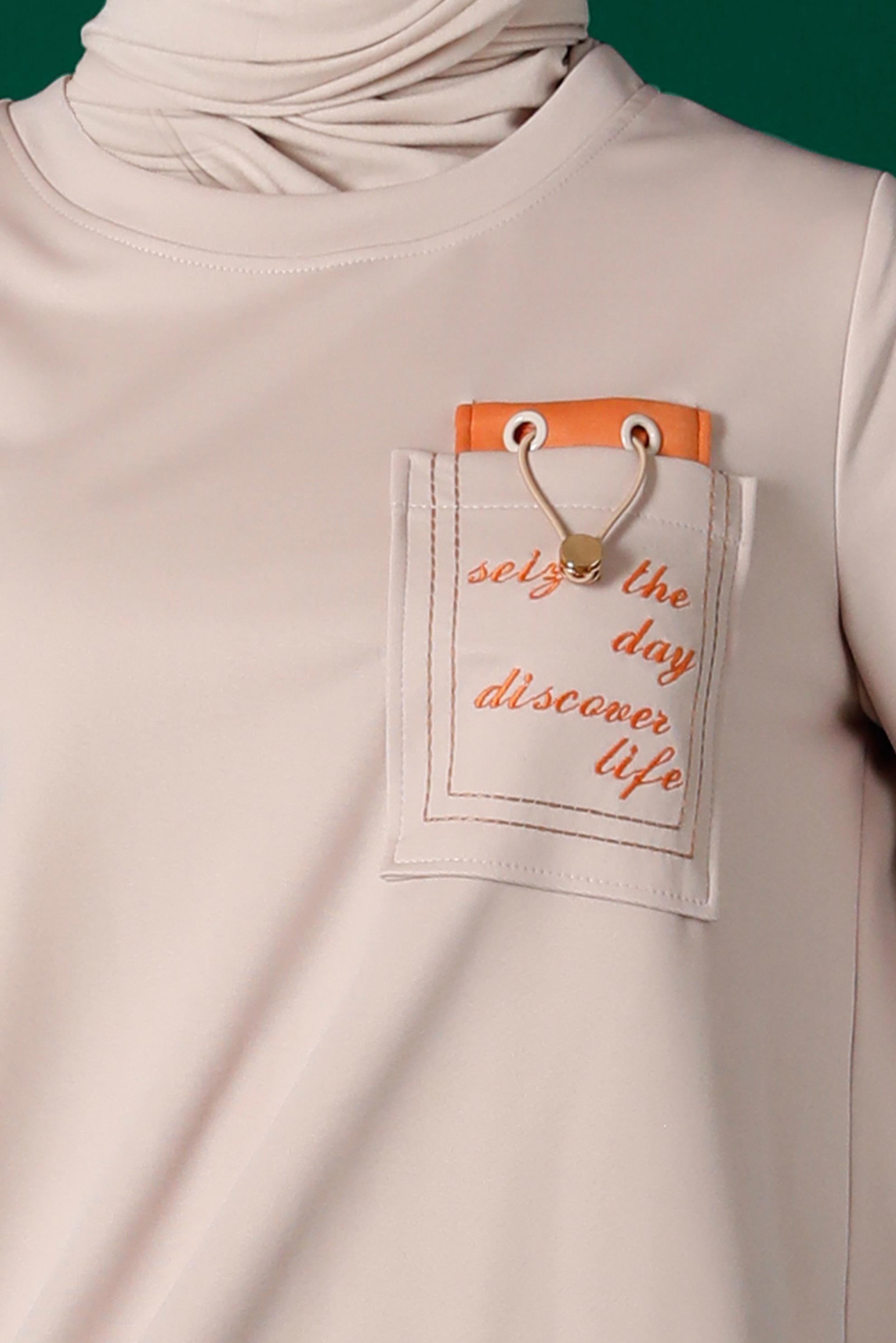 Vêtements hijab BEIGE TUNIQUE DE SURVÊTEMENT DÉTAILS SLOGAN 43310