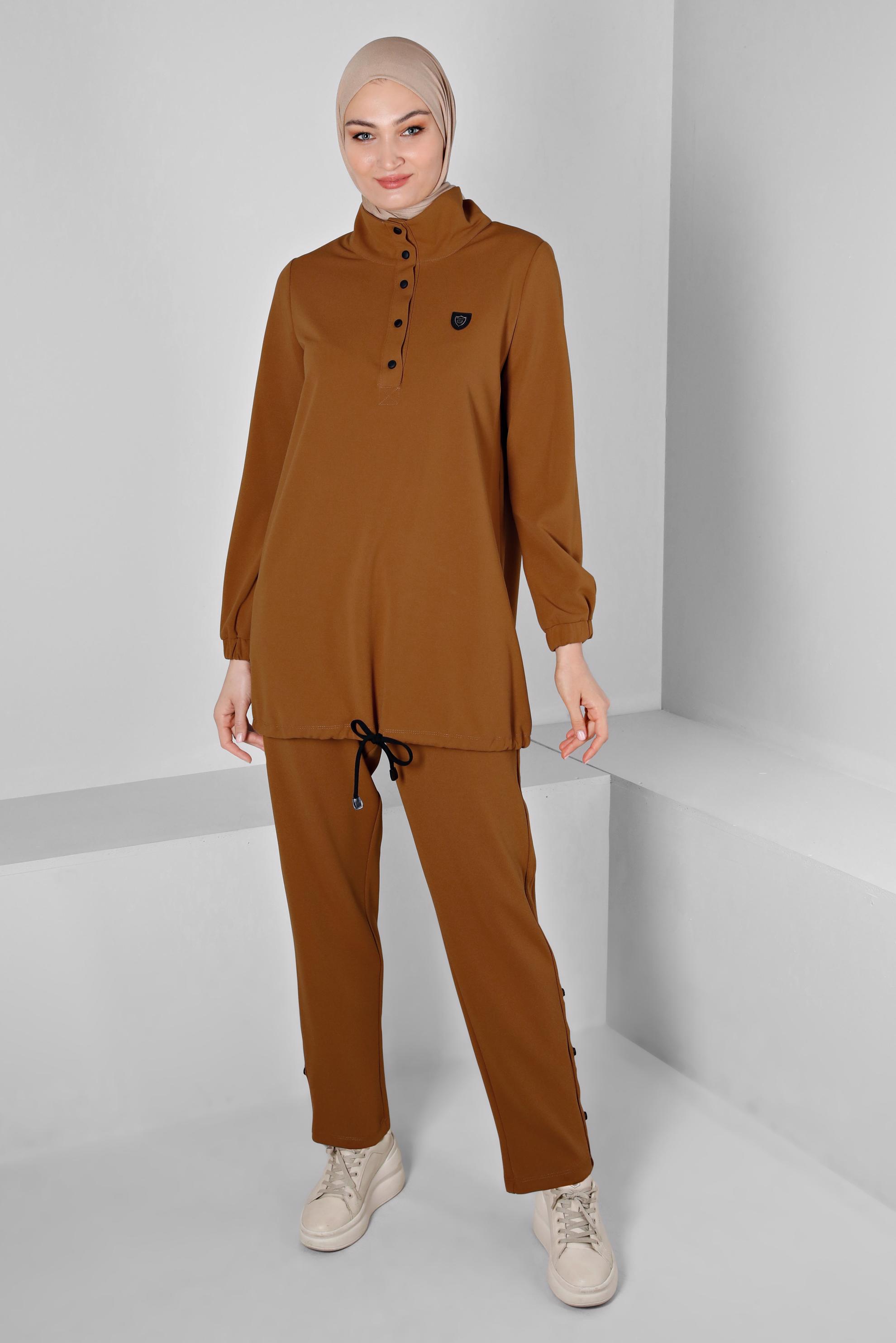 Tesettür giyim SARI ETEK UCU BÜZMELİ İKİLİ PANT. EŞOFMAN TAKIM 43340