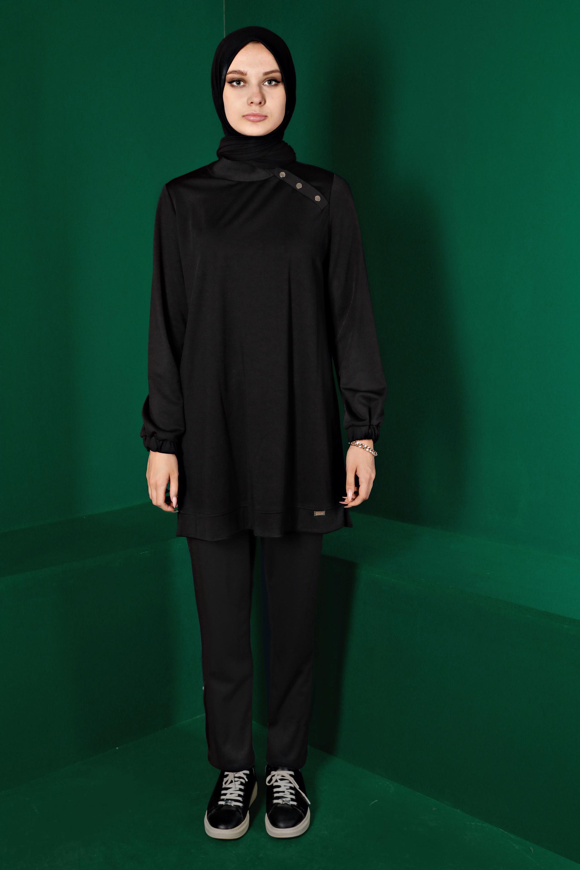 Tesettür giyim SİYAH YAKASI ÇITÇITLI İKİLİ PANT. EŞOFMAN TAKIM 43342