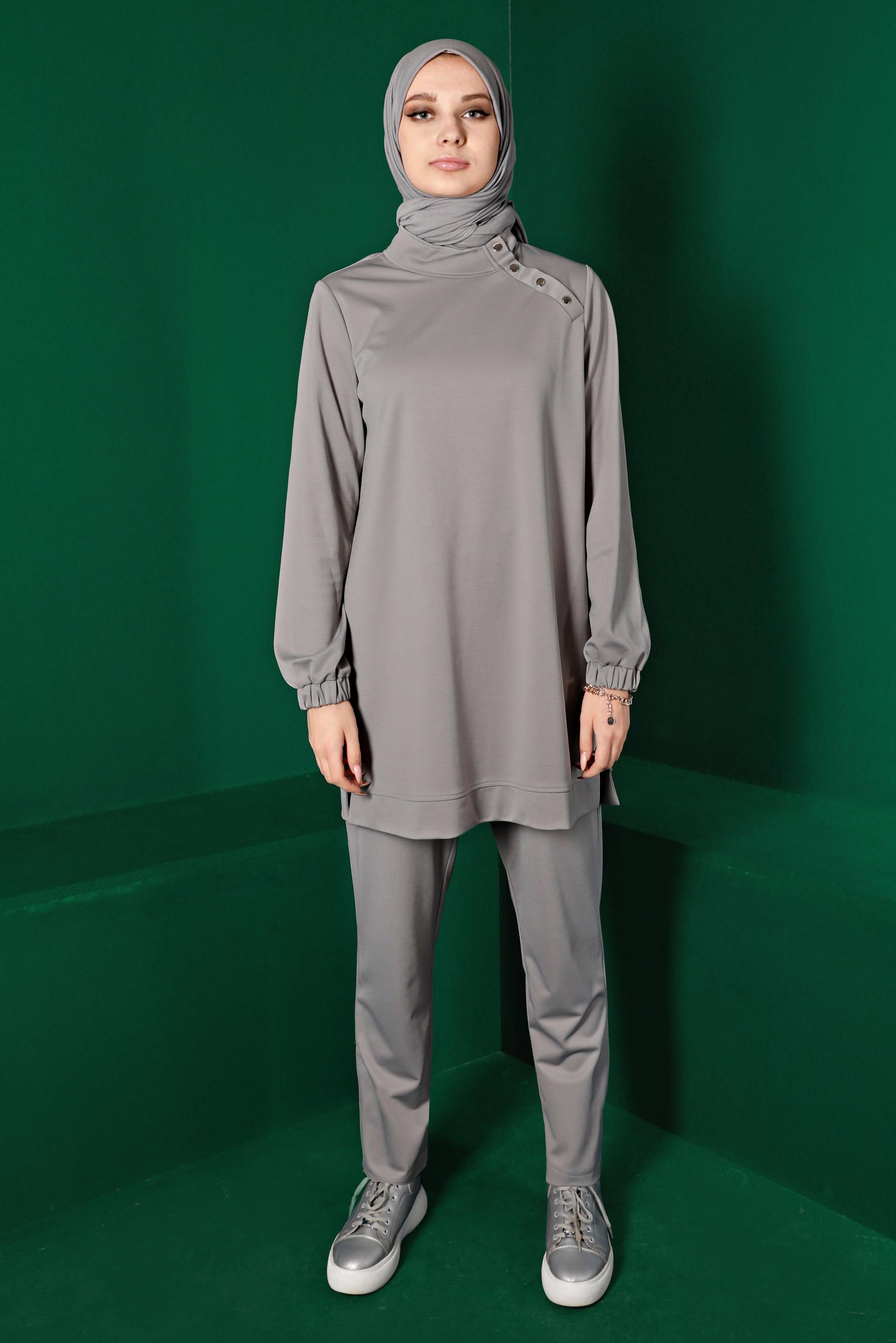 Tesettür giyim GRİ YAKASI ÇITÇITLI İKİLİ PANT. EŞOFMAN TAKIM 43342