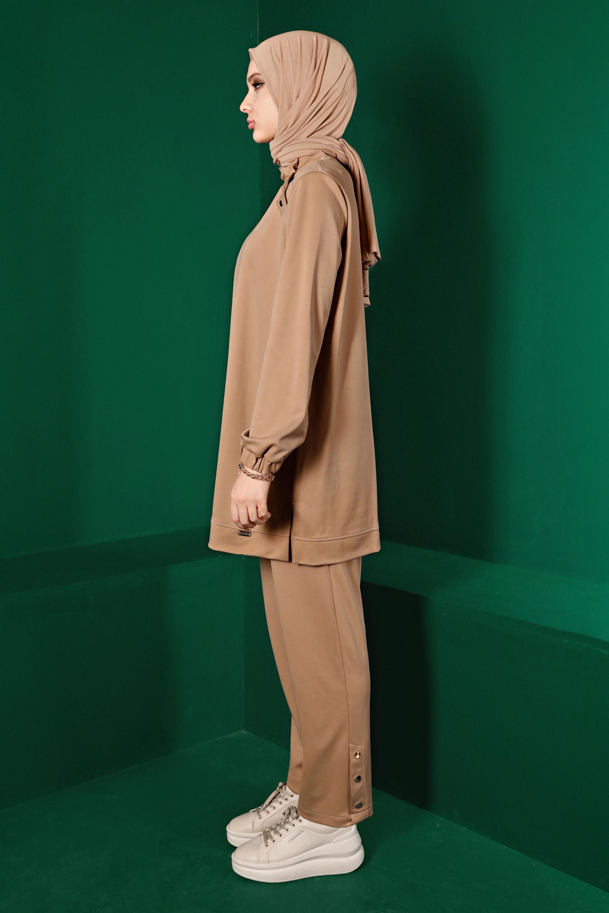 Tesettür giyim KAHVE YAKASI ÇITÇITLI İKİLİ PANT. EŞOFMAN TAKIM 43342