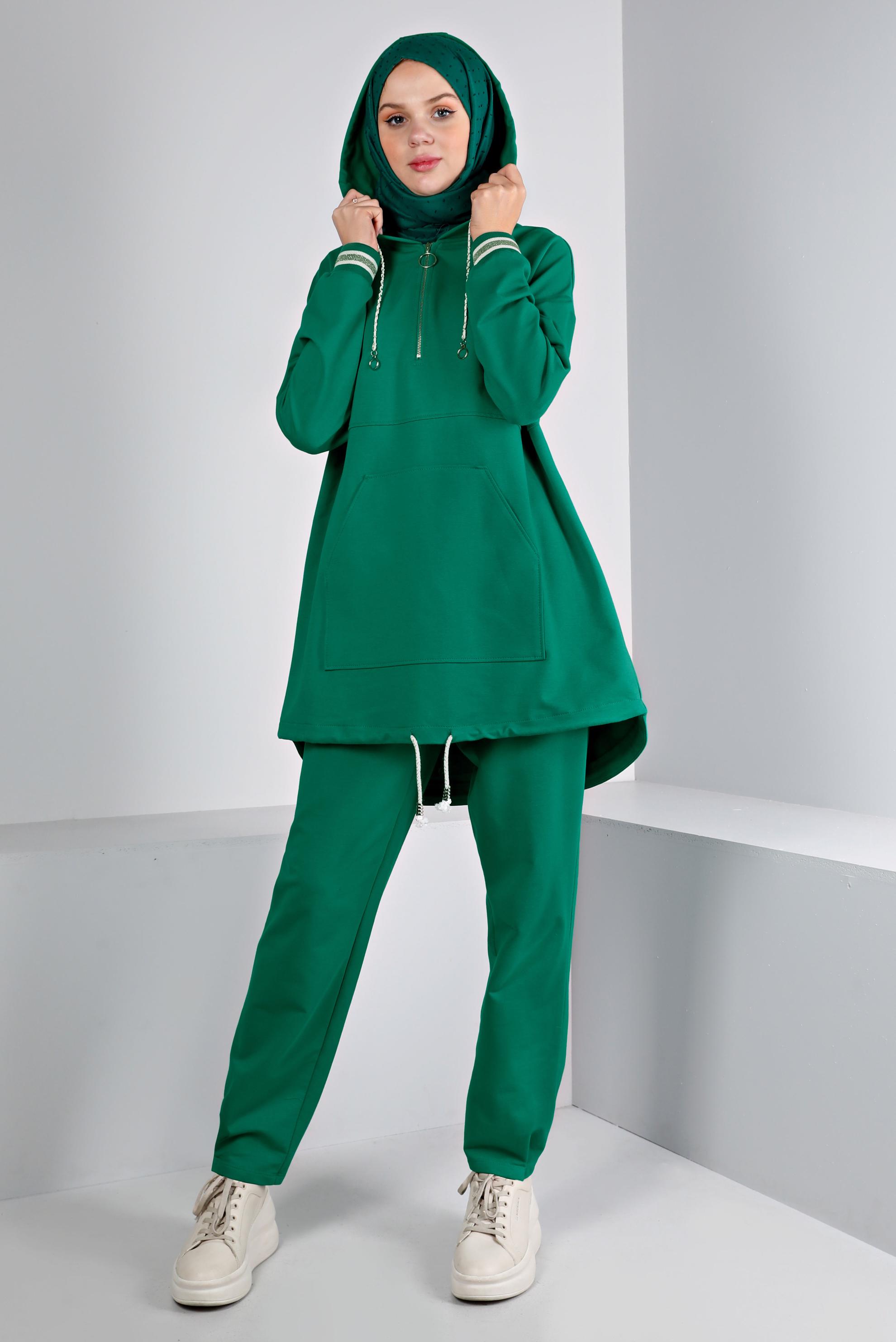 Tesettür giyim YEŞİL RİBANALI KAPÜŞONLU İKİLİ PANT. EŞOFMAN TAKIM 43343