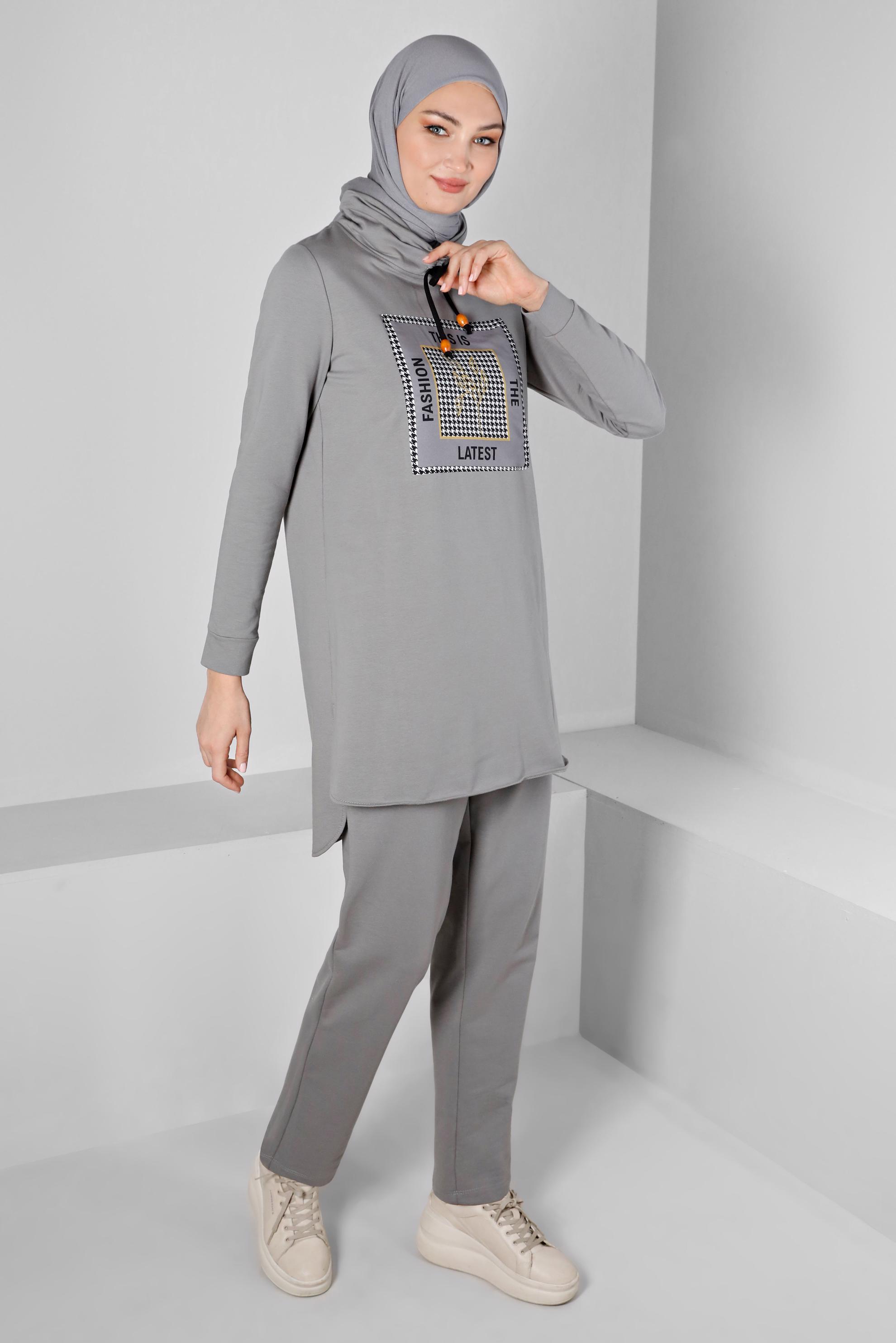 Tesettür giyim GRİ YAZI BASKILI BAĞCIK DETAYLI İKİLİ PANT. EŞOFMAN TAKIMI 43347 