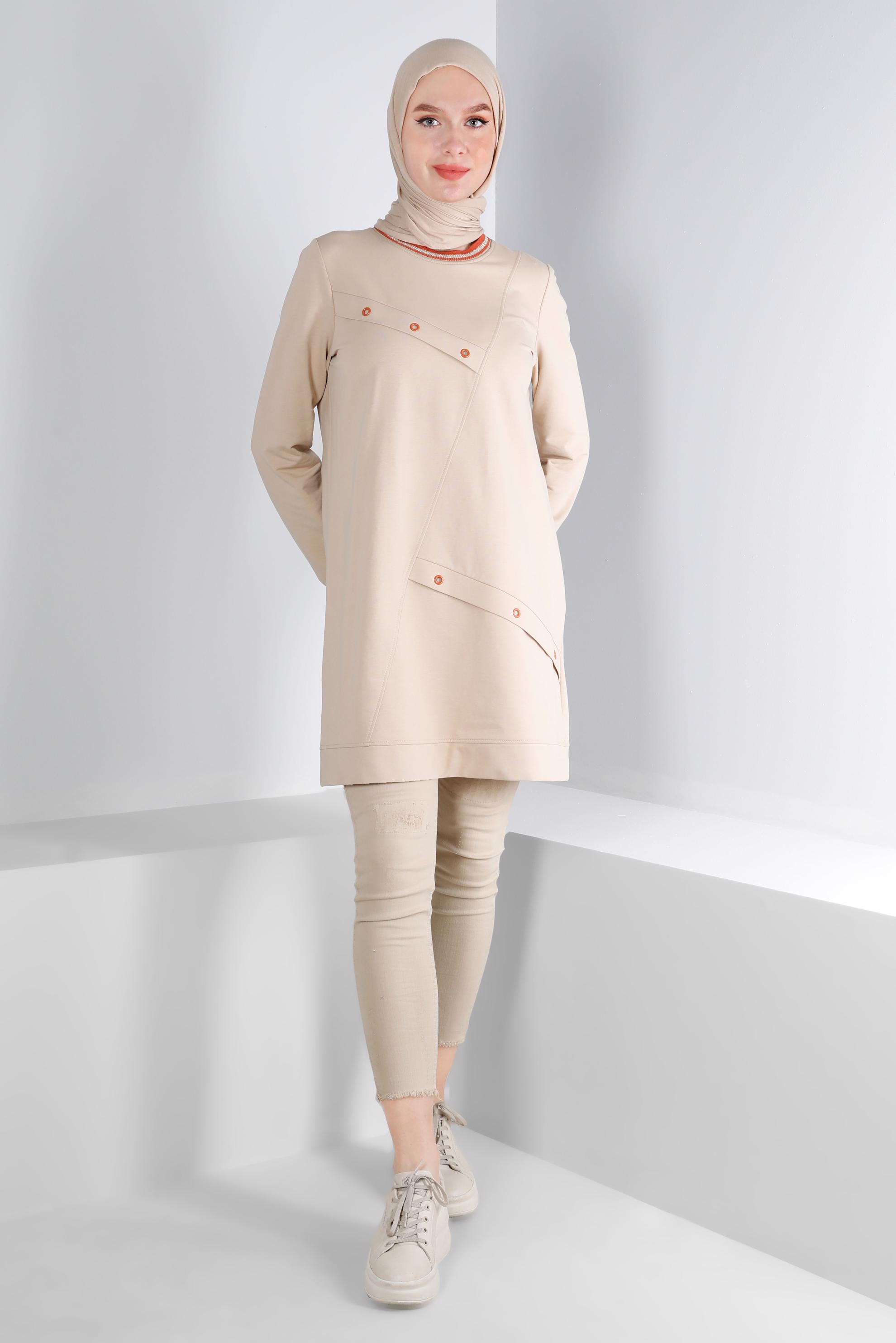 Vêtements hijab BEIGE TUNIQUE DE SURVÊTEMENT AVEC OEILLETS 43349