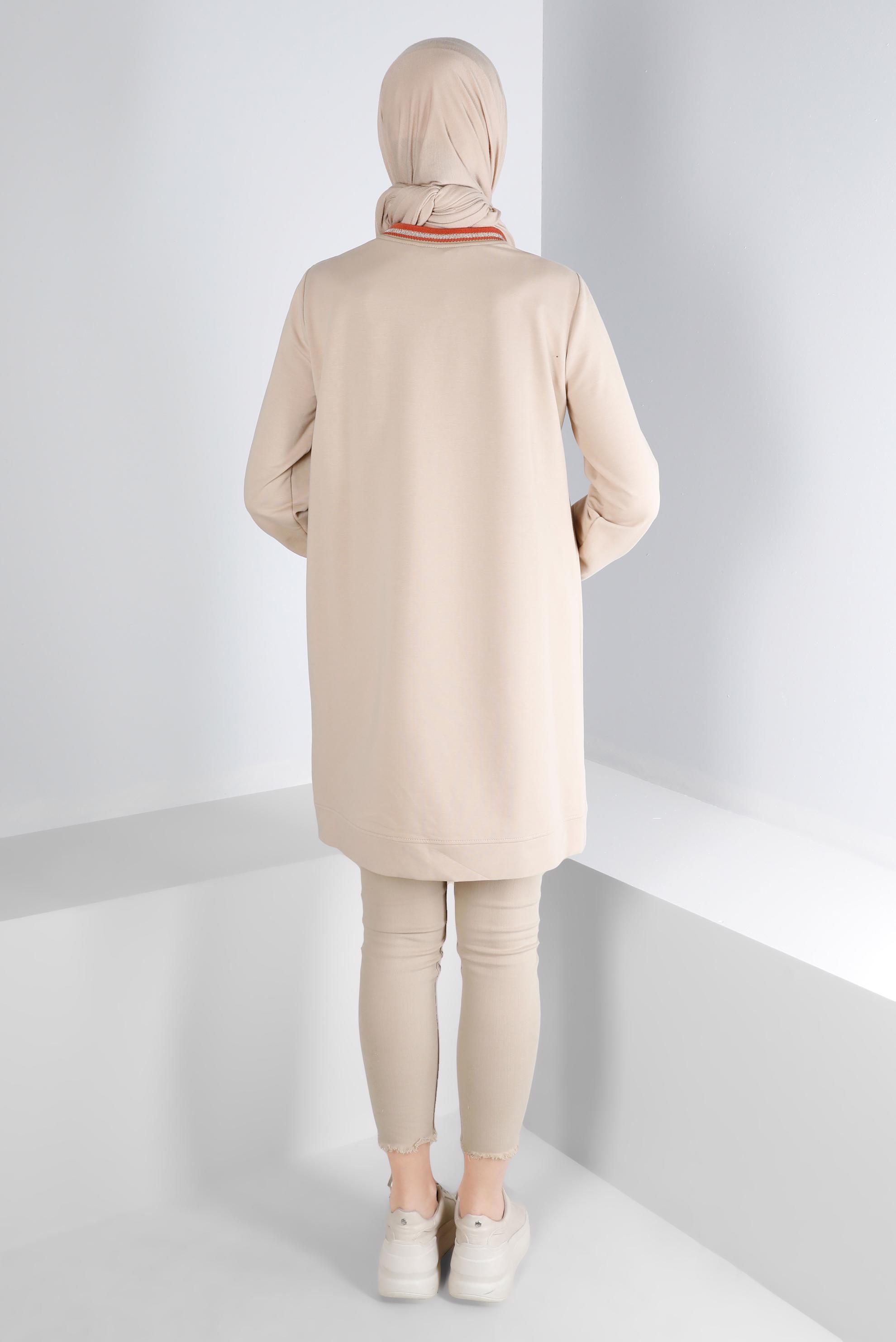 Vêtements hijab BEIGE TUNIQUE DE SURVÊTEMENT AVEC OEILLETS 43349