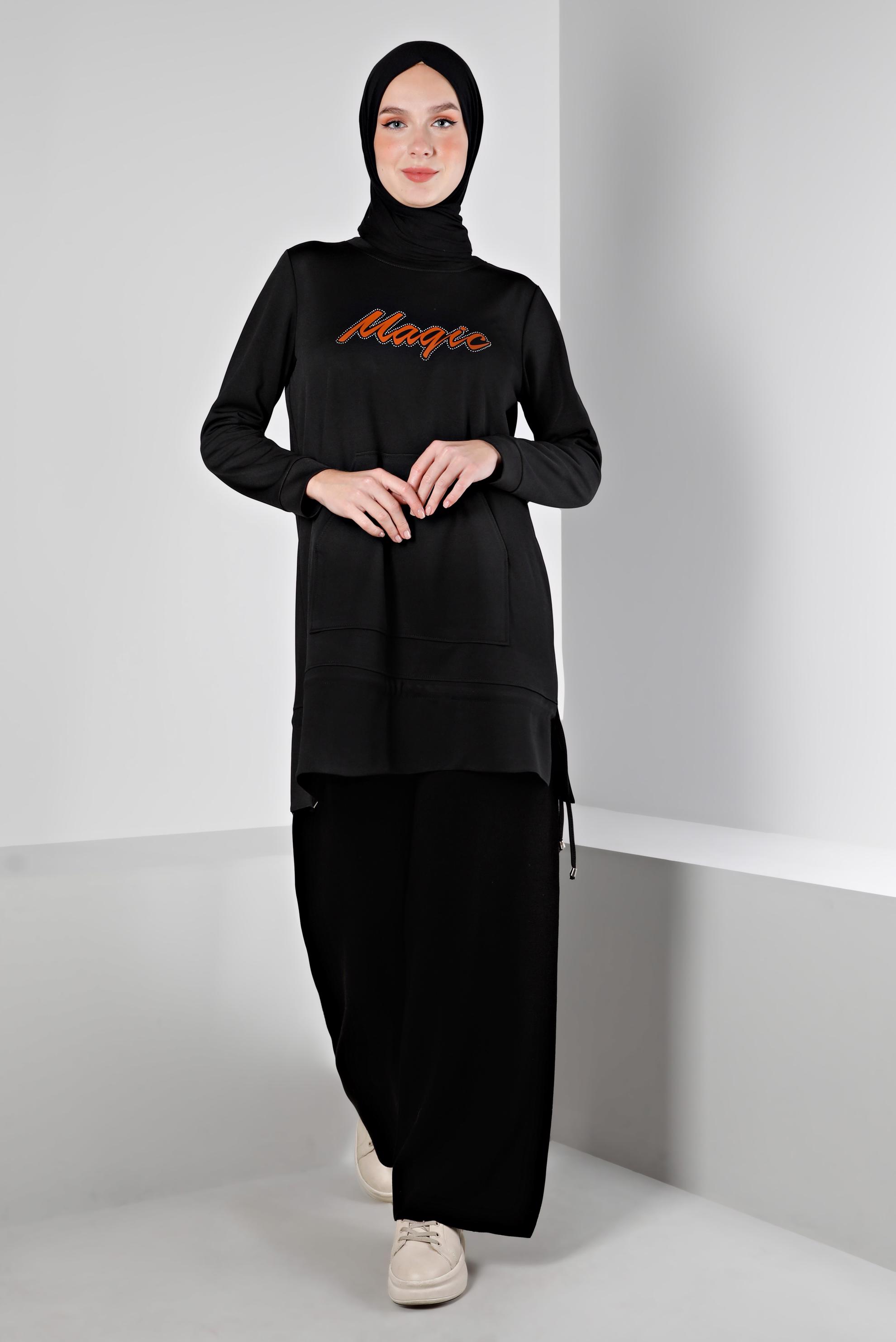 Tesettür giyim SİYAH BASKILI ETEK UCU BÜZGÜLÜ EŞOFMAN TUNİK 43350 