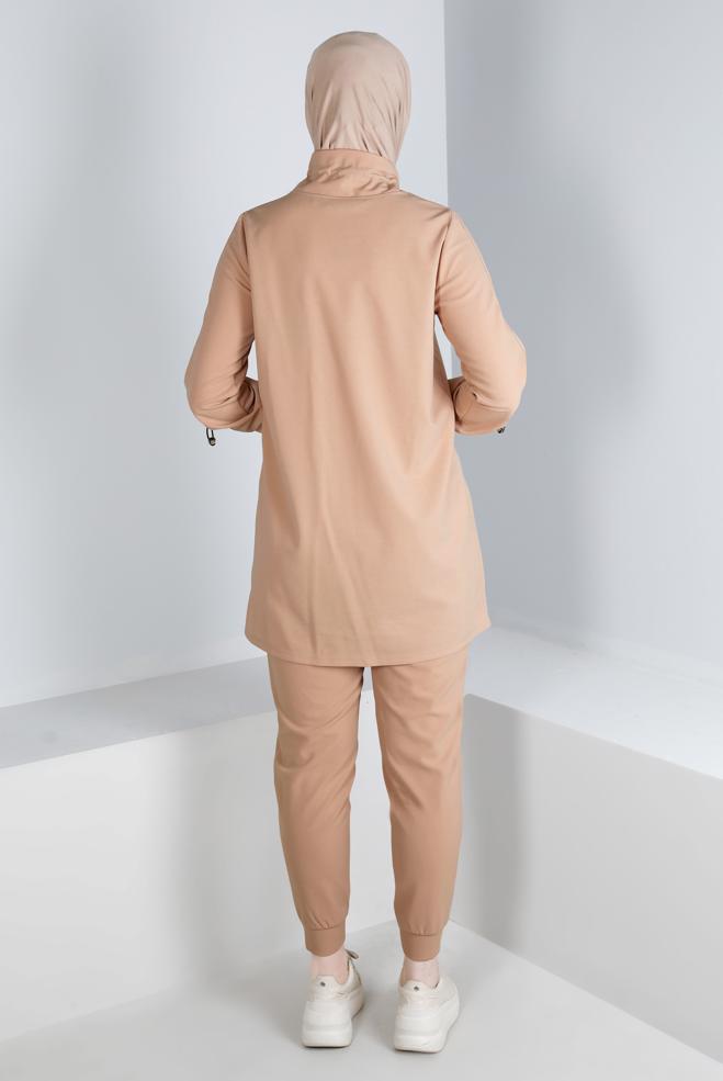 Tesettür giyim BEJ BASKILI EŞOFMAN TAKIMI 43365 - ALVİNA