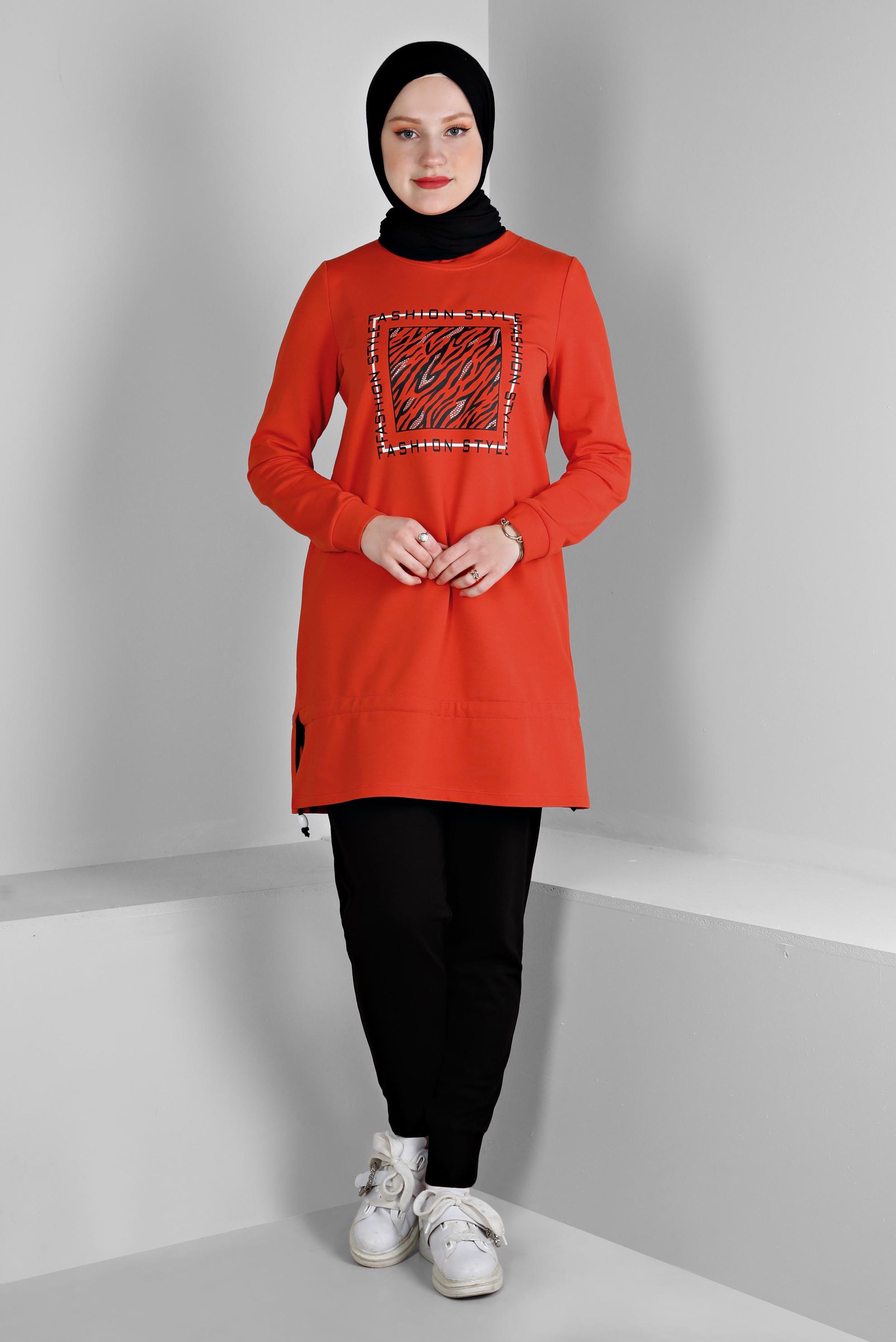 Vêtements hijab ROUGE ENSEMBLE DE SURVÊTEMENT 2 PIÈCES À SLOGAN 43369 