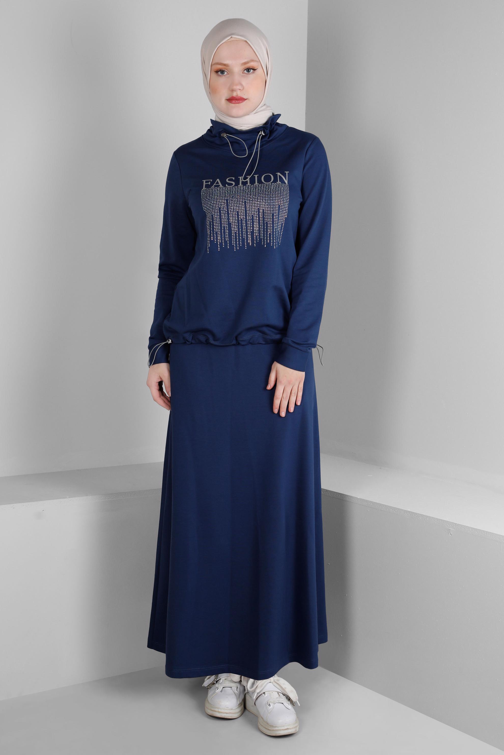 Tesettür giyim LACİVERT BASKI DETAYLI İKİLİ ETEKLİ EŞOFMAN TAKIMI 43388