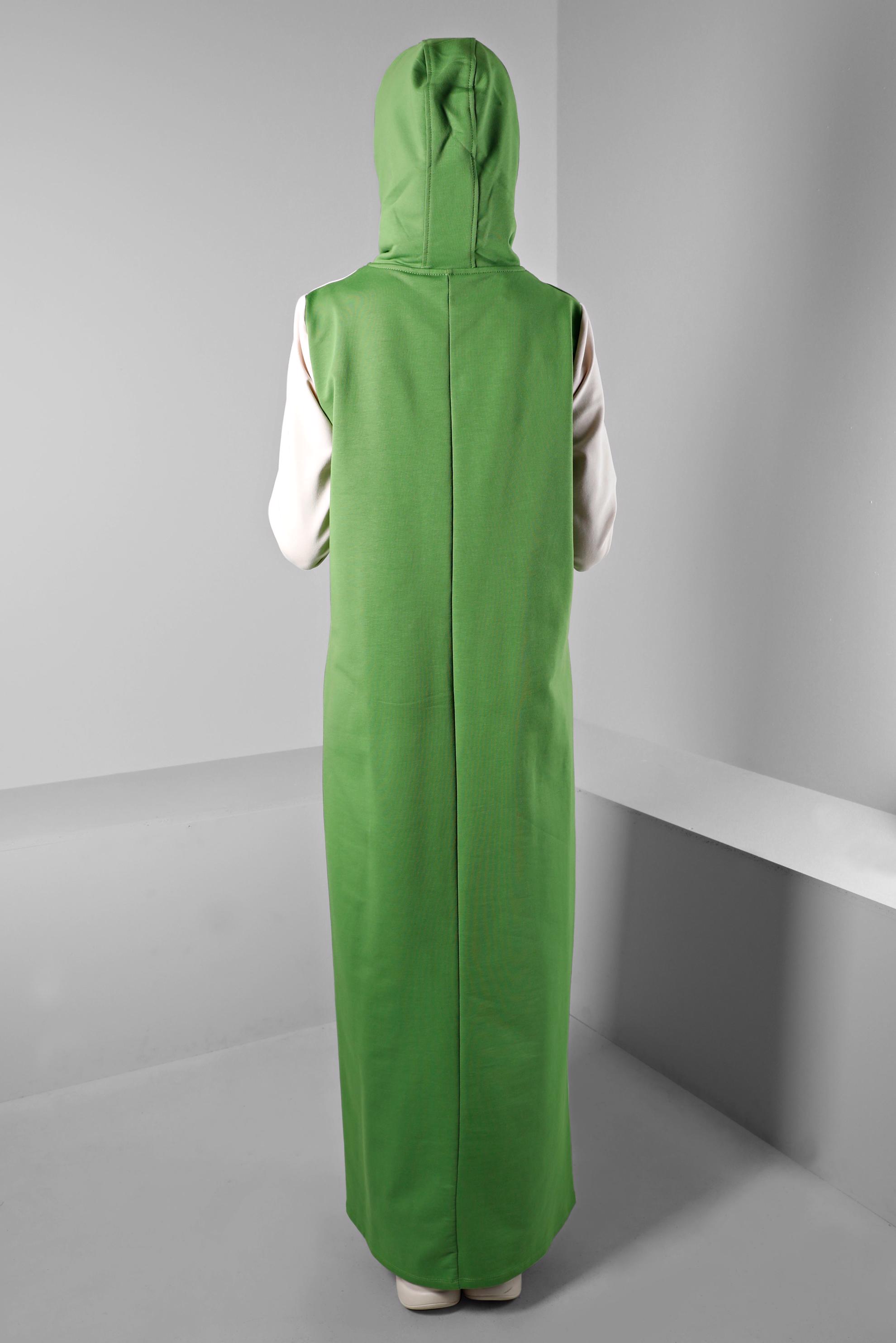 Tesettür giyim YEŞİL TAŞ BASKILI KAPÜŞONLU EŞOFMAN ELBİSE 43411 