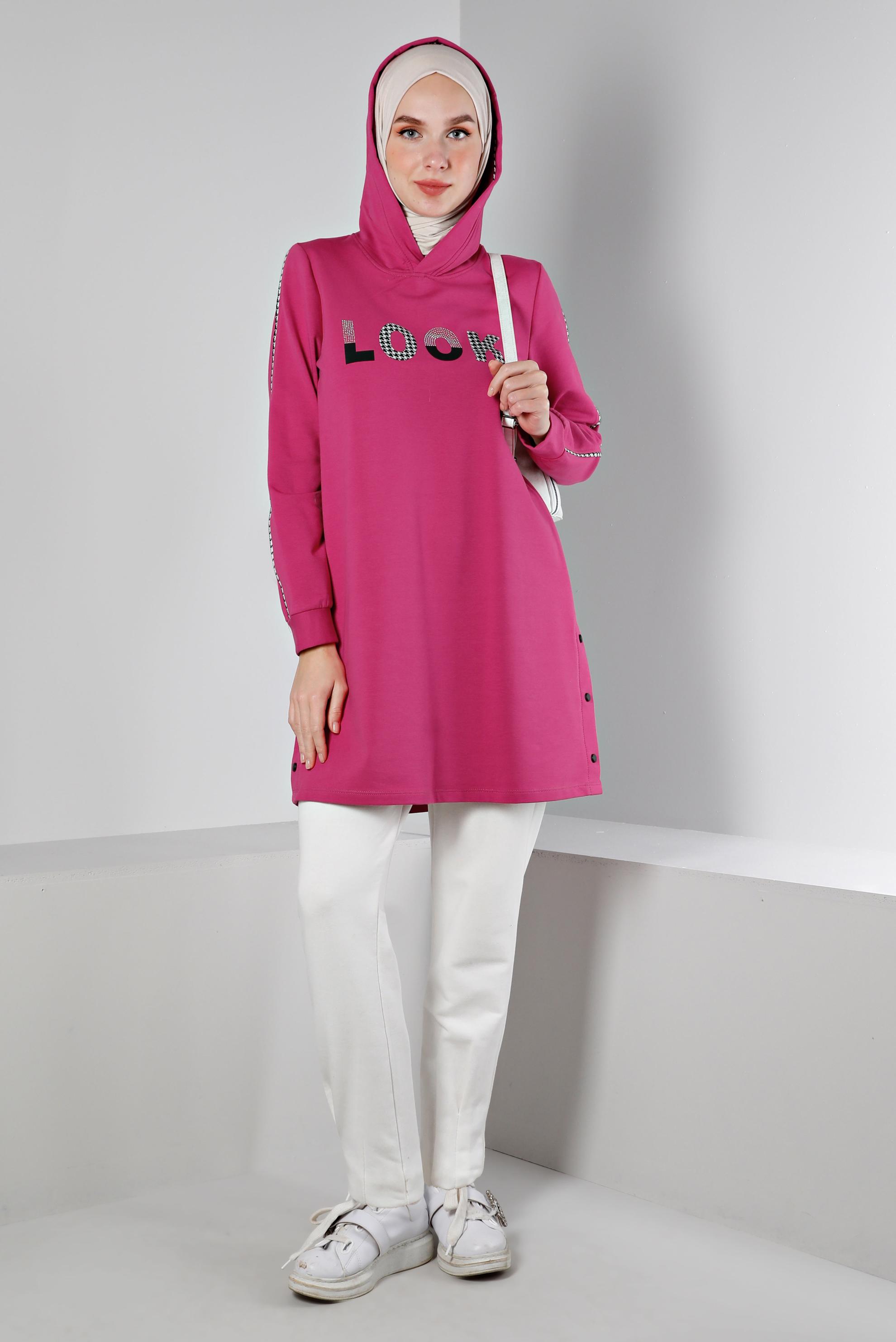 Tesettür giyim FUŞYA YAZI DETAYLI KAPÜŞONLU EŞOFMAN TUNİK 43443 