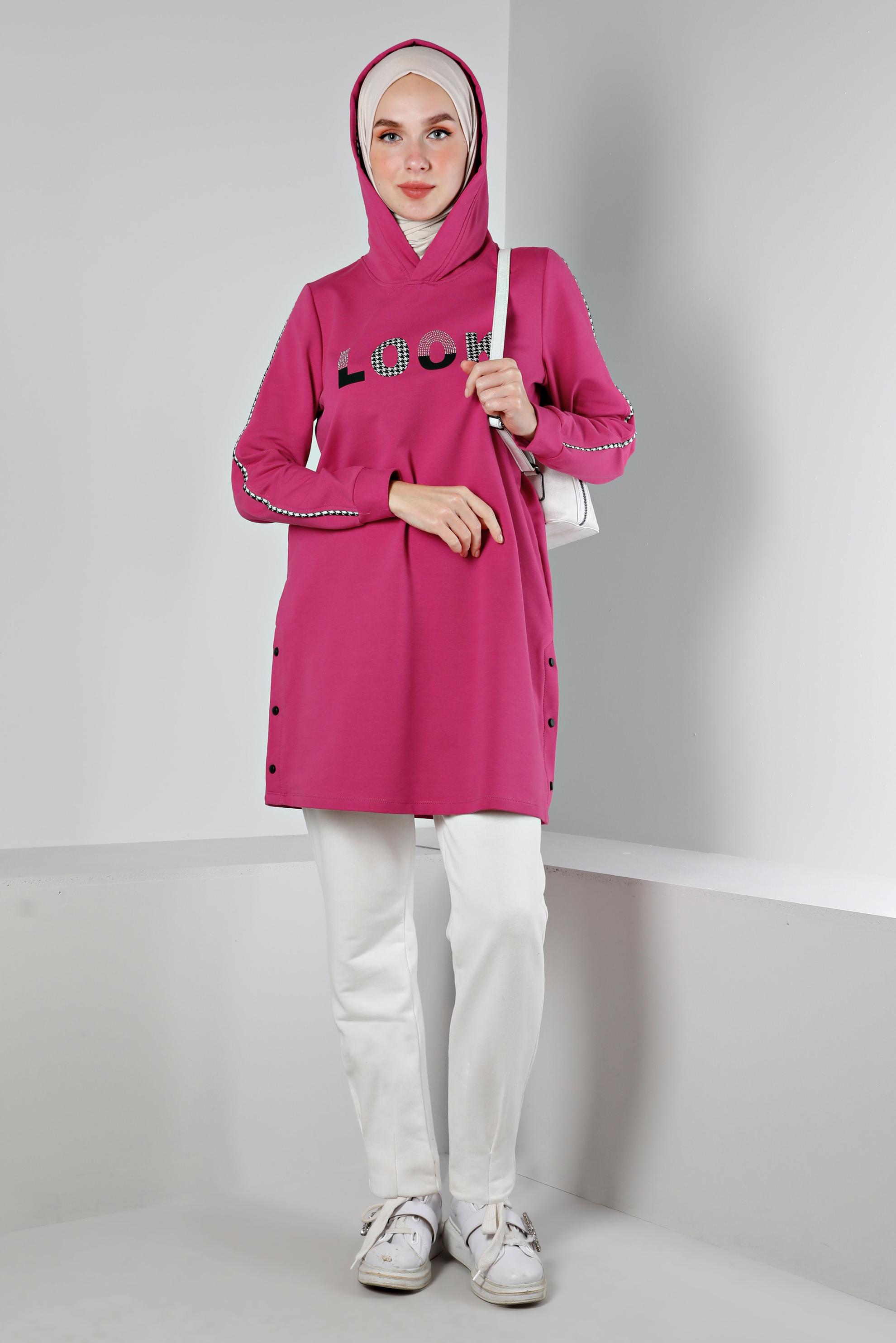 Tesettür giyim FUŞYA YAZI DETAYLI KAPÜŞONLU EŞOFMAN TUNİK 43443 