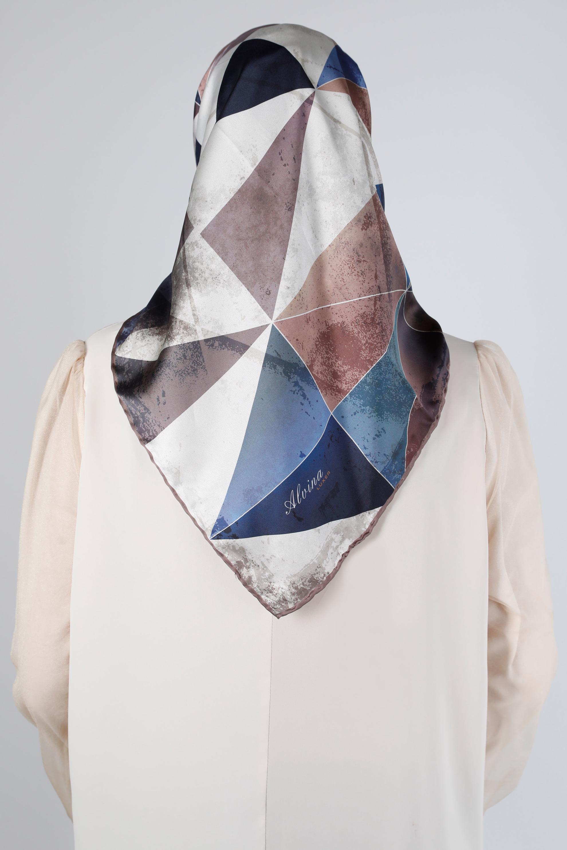 Tesettür giyim MOR ALVİNA DİJİTAL SURA EŞARP 8200