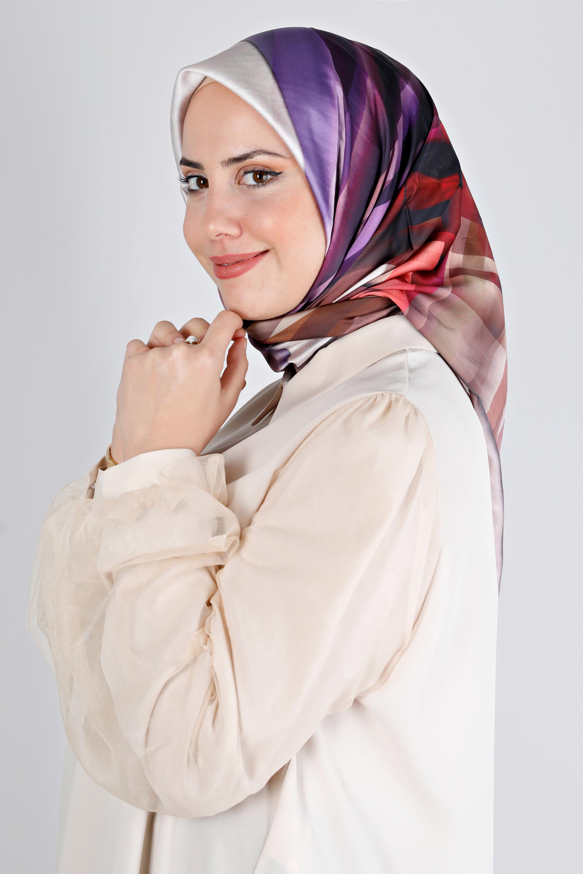 Tesettür giyim PEMBE ALVİNA DİJİTAL SURA EŞARP 8201 