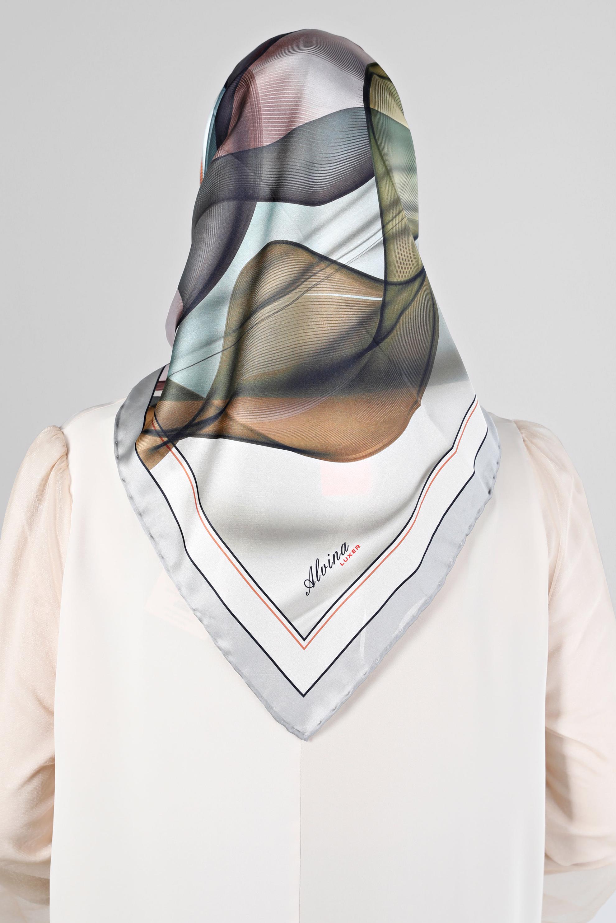 Tesettür giyim GÜMÜŞ ALVİNA DİJİTAL EŞARP 8202