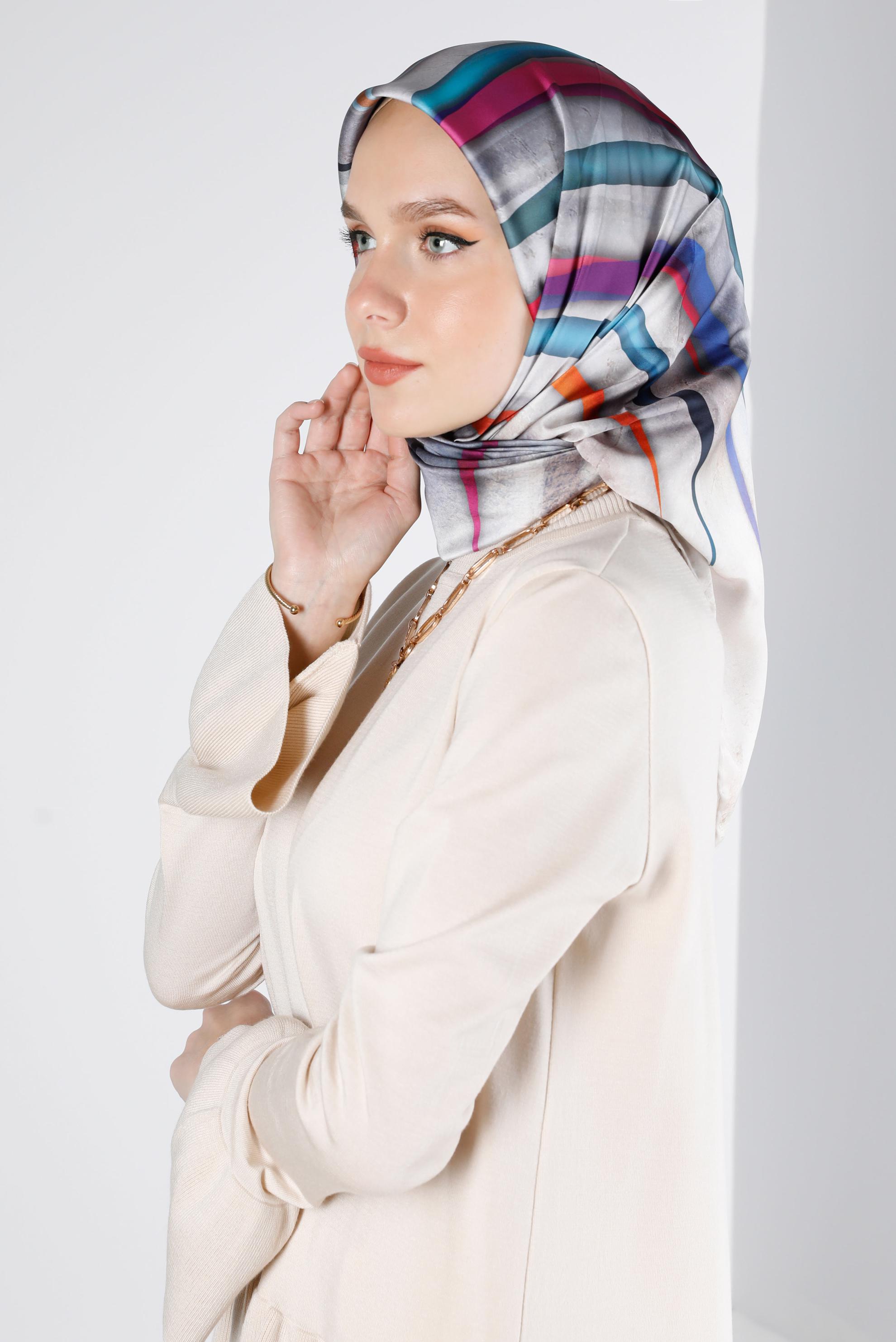 Tesettür giyim BEJ ALVİNA DİJİTAL EŞARP 8203