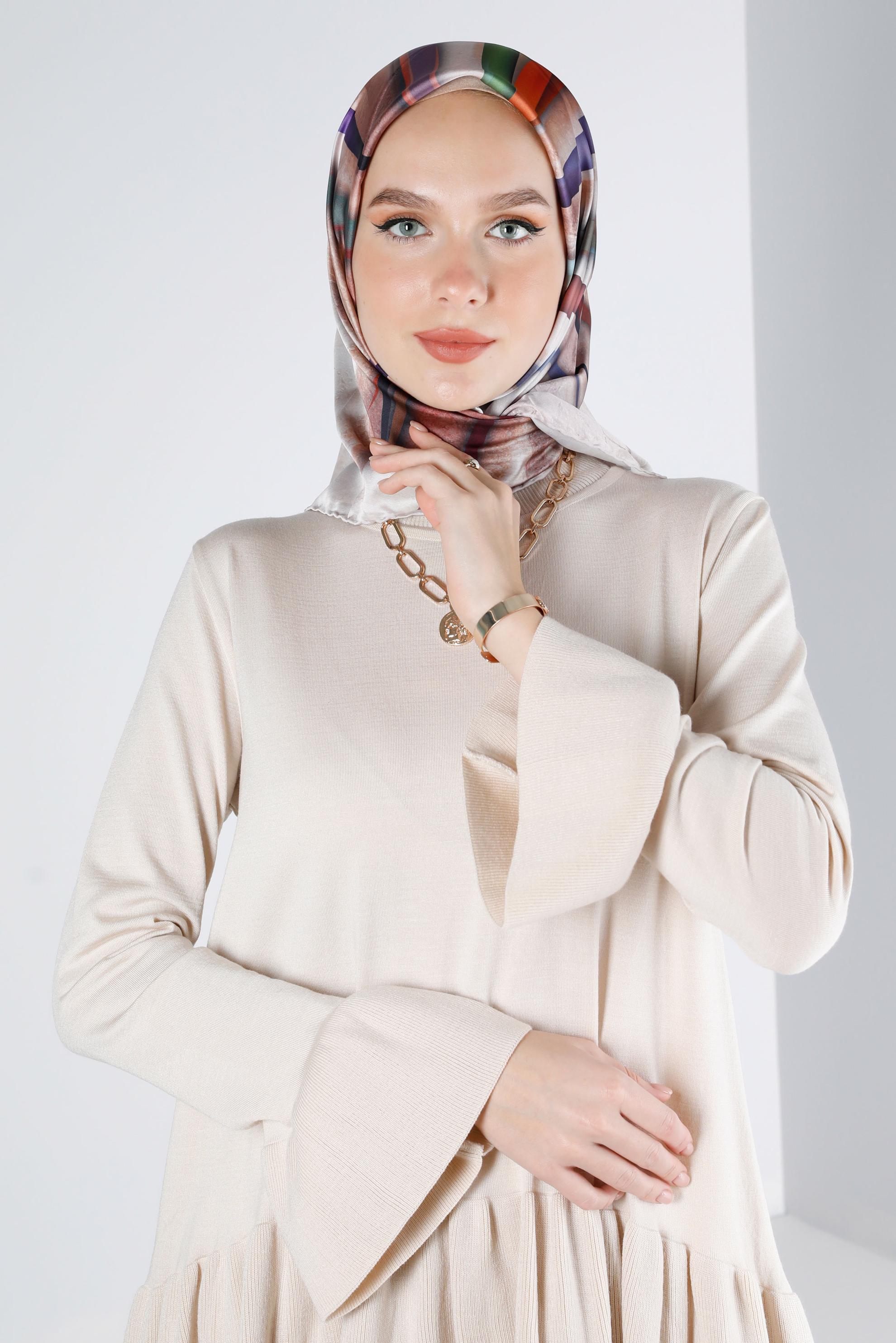 Tesettür giyim BEJ ALVİNA DİJİTAL EŞARP 8203