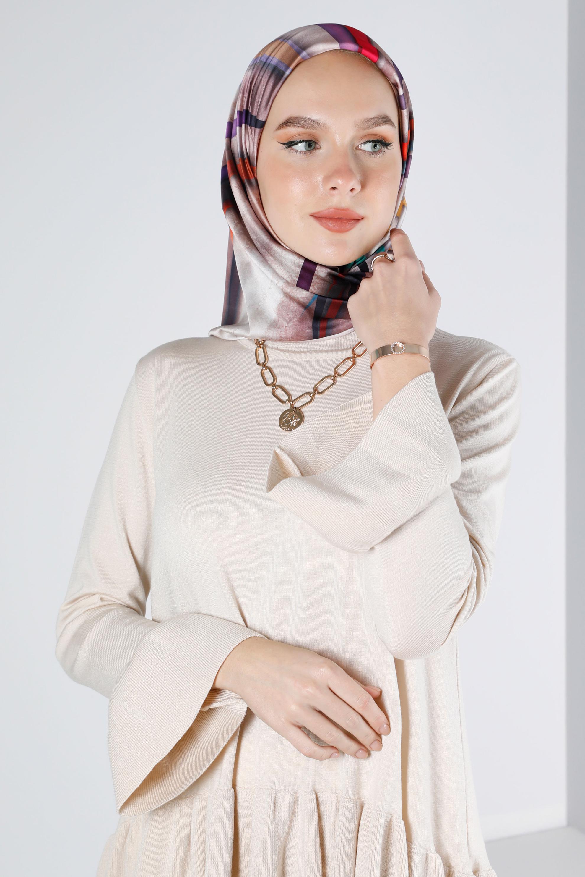 Tesettür giyim PUDRA ALVİNA DİJİTAL EŞARP 8203