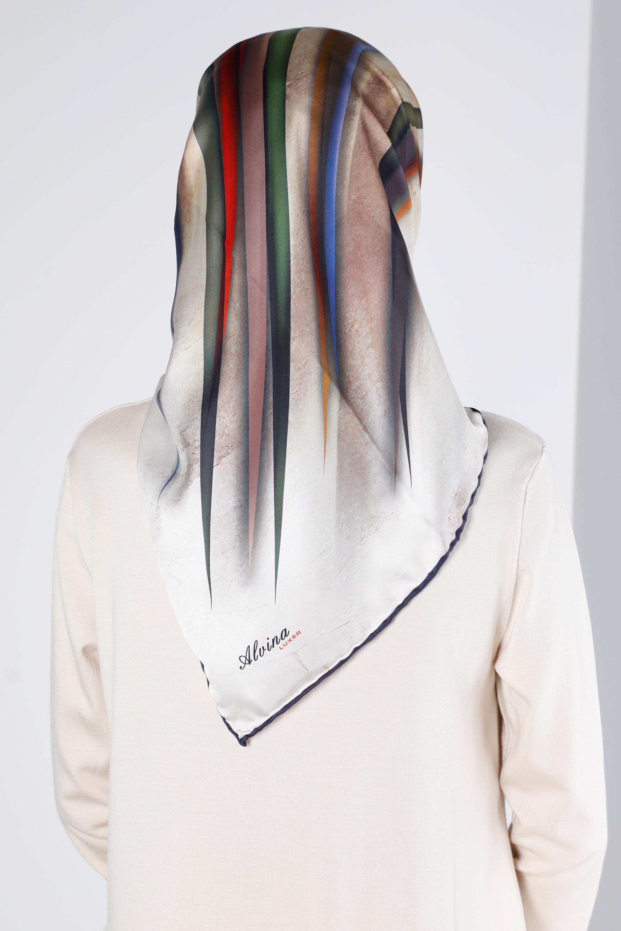 Tesettür giyim LACİVERT ALVİNA DİJİTAL EŞARP 8203