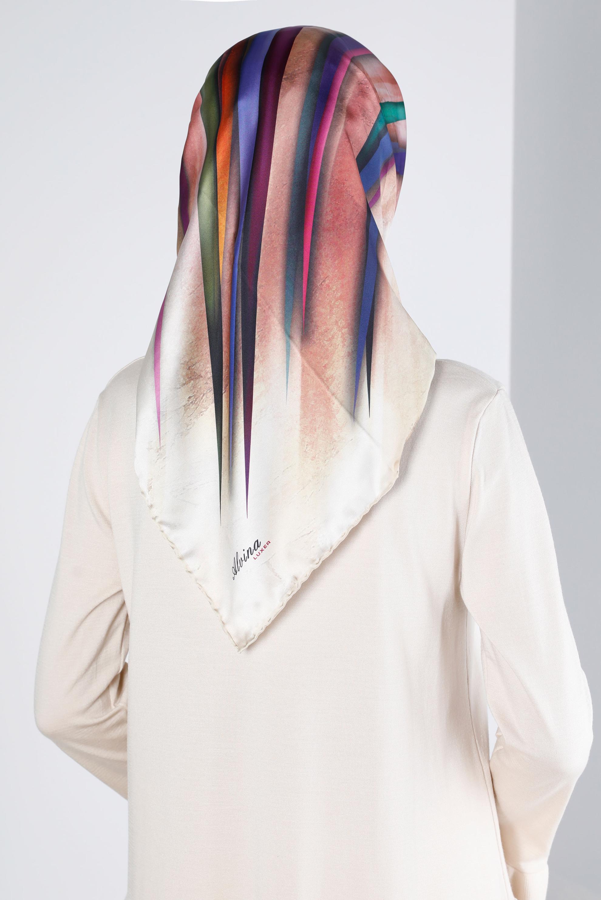 Tesettür giyim PUDRA ALVİNA DİJİTAL EŞARP 8203