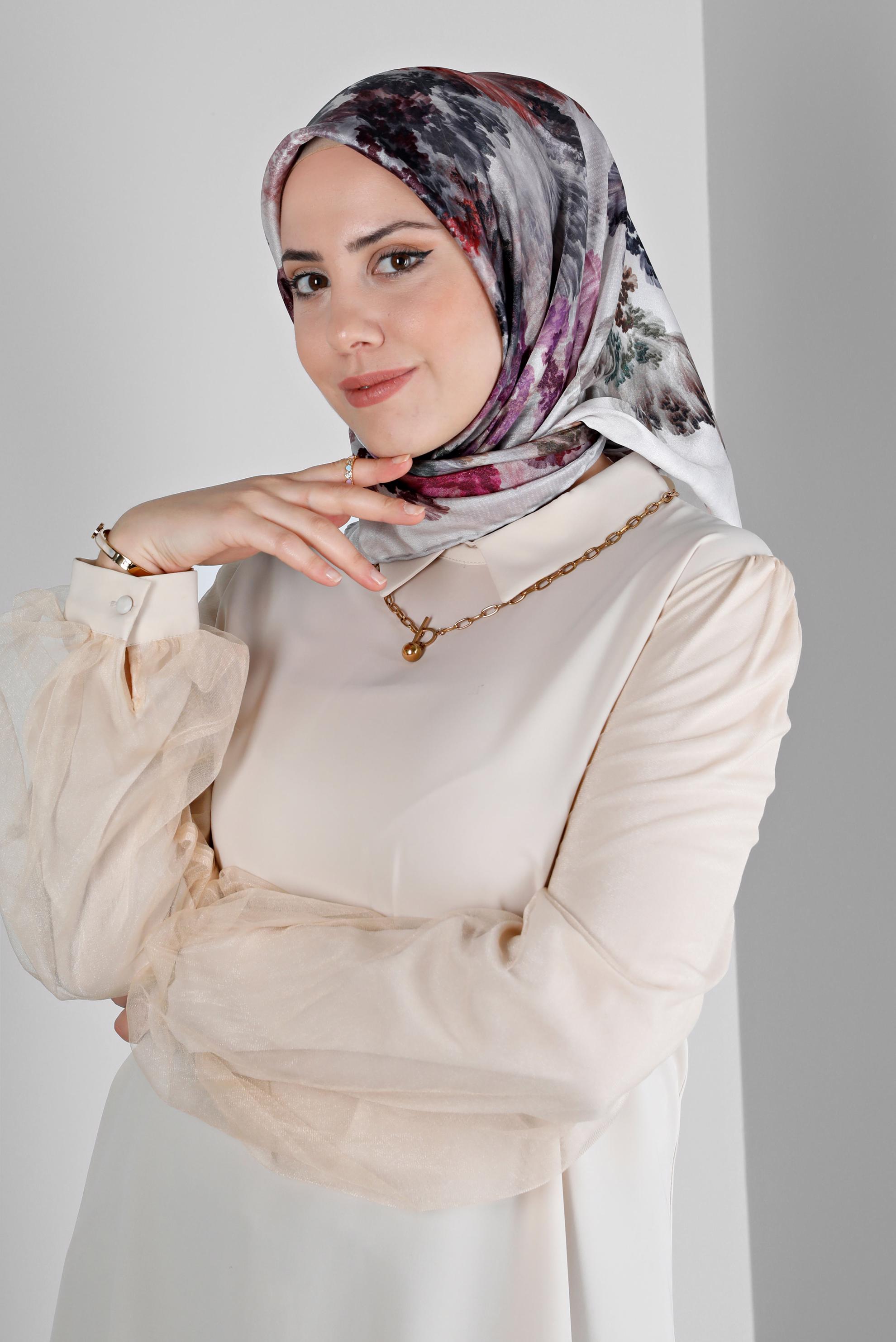 Tesettür giyim BEJ ALVİNA DİJİTAL KRİSTAL SURA EŞARP 8204 