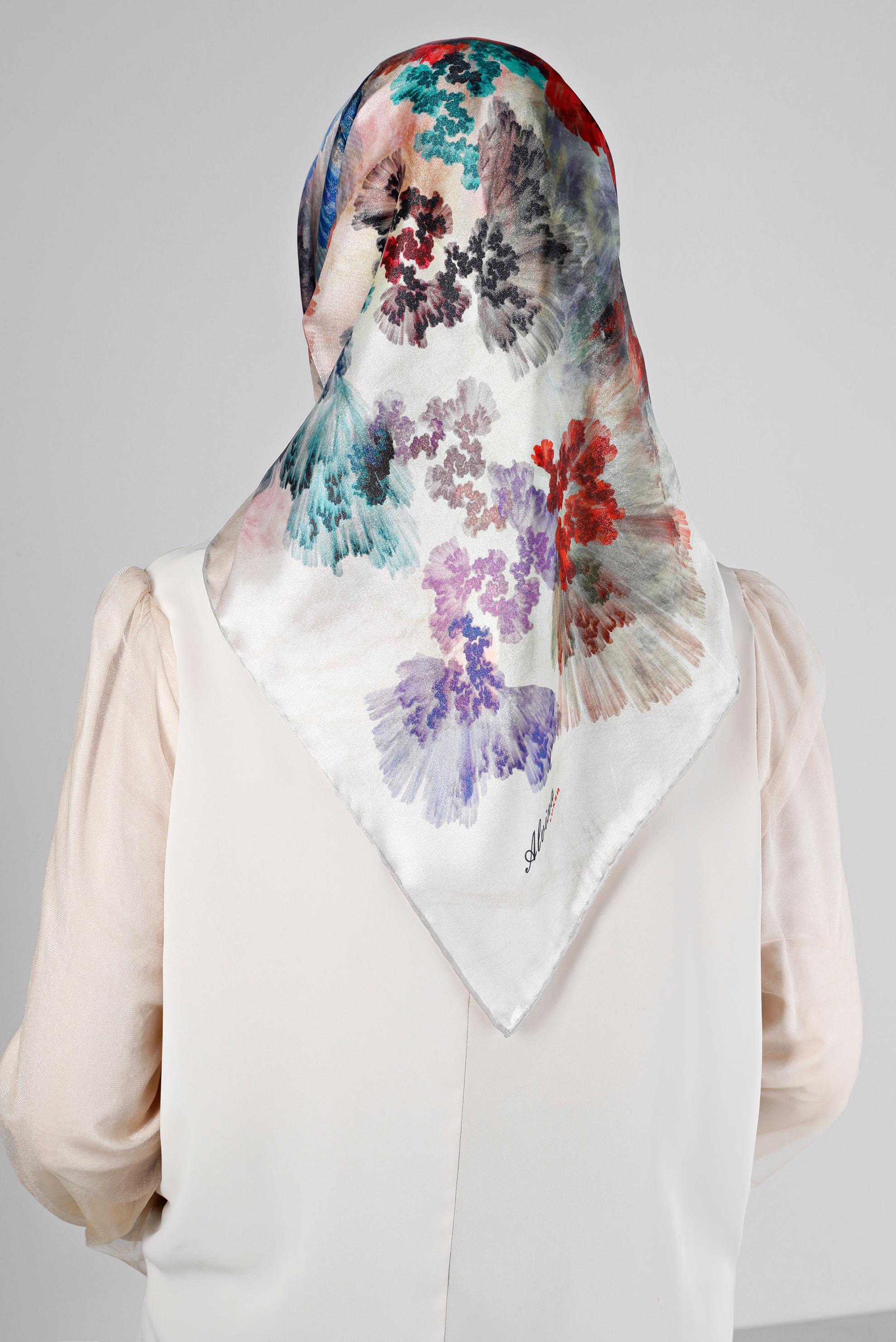 Tesettür giyim GRİ ALVİNA DİJİTAL KRİSTAL SURA EŞARP 8204 